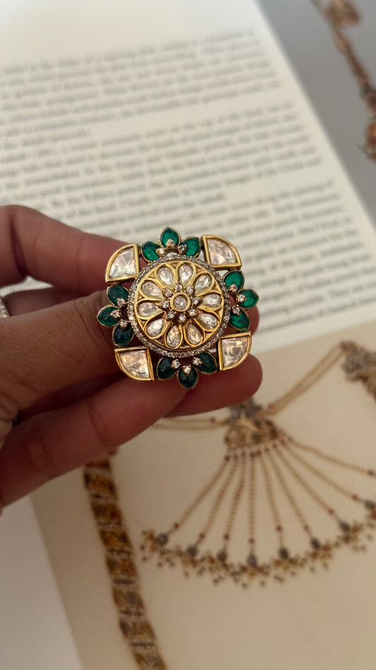 Emerald takkar work Victorian ring