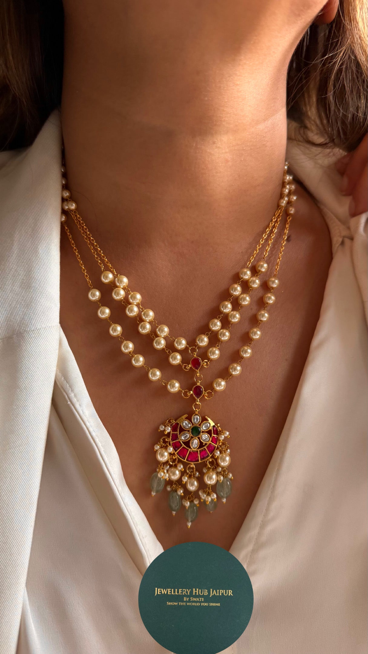 Emerald & rani pink pendant with pearl detailing triple layer necklace