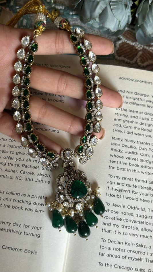 Emerald Moissanite doublet collar necklace with earrings