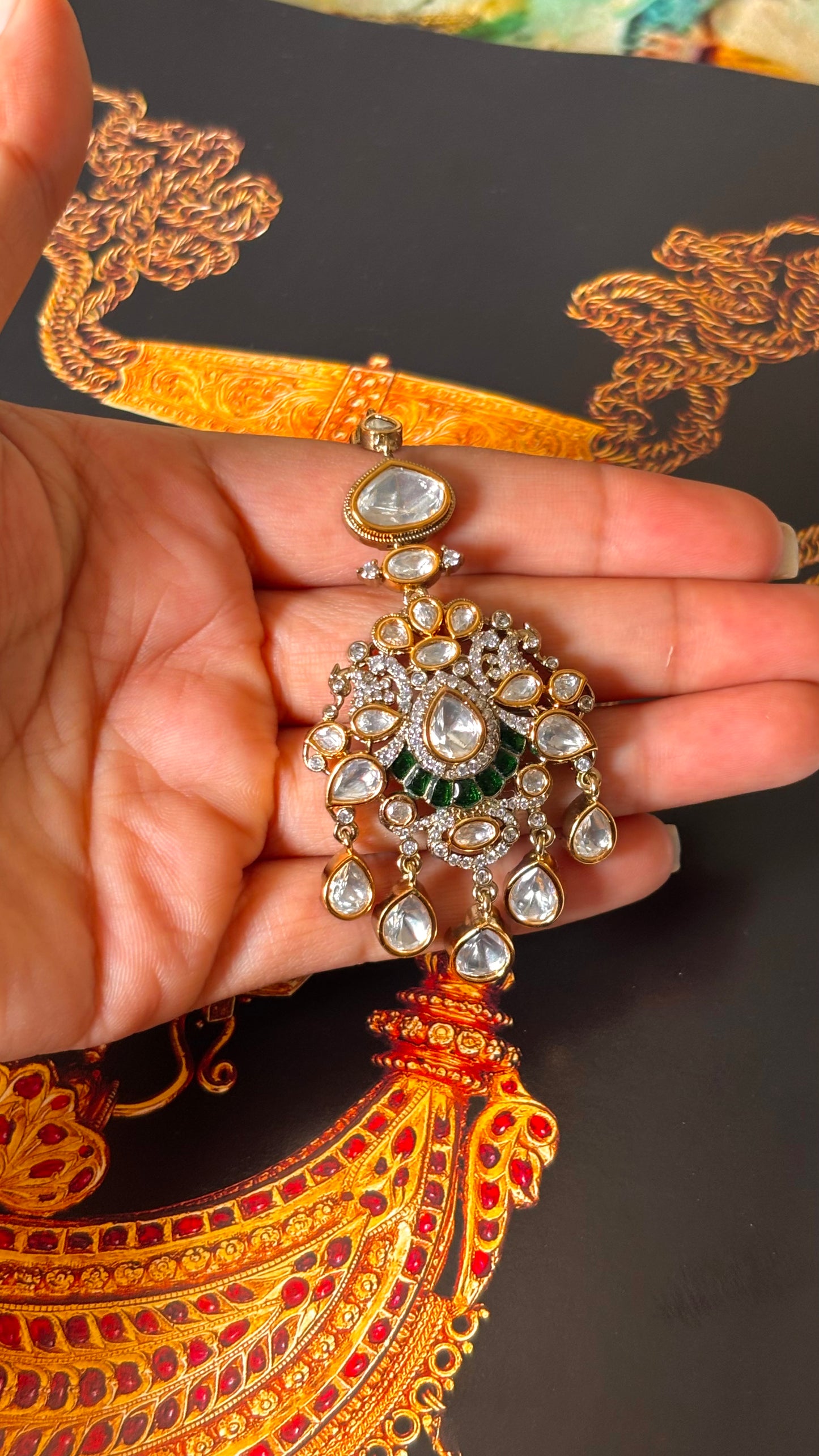 Emerald uncut moissanite Maangtika