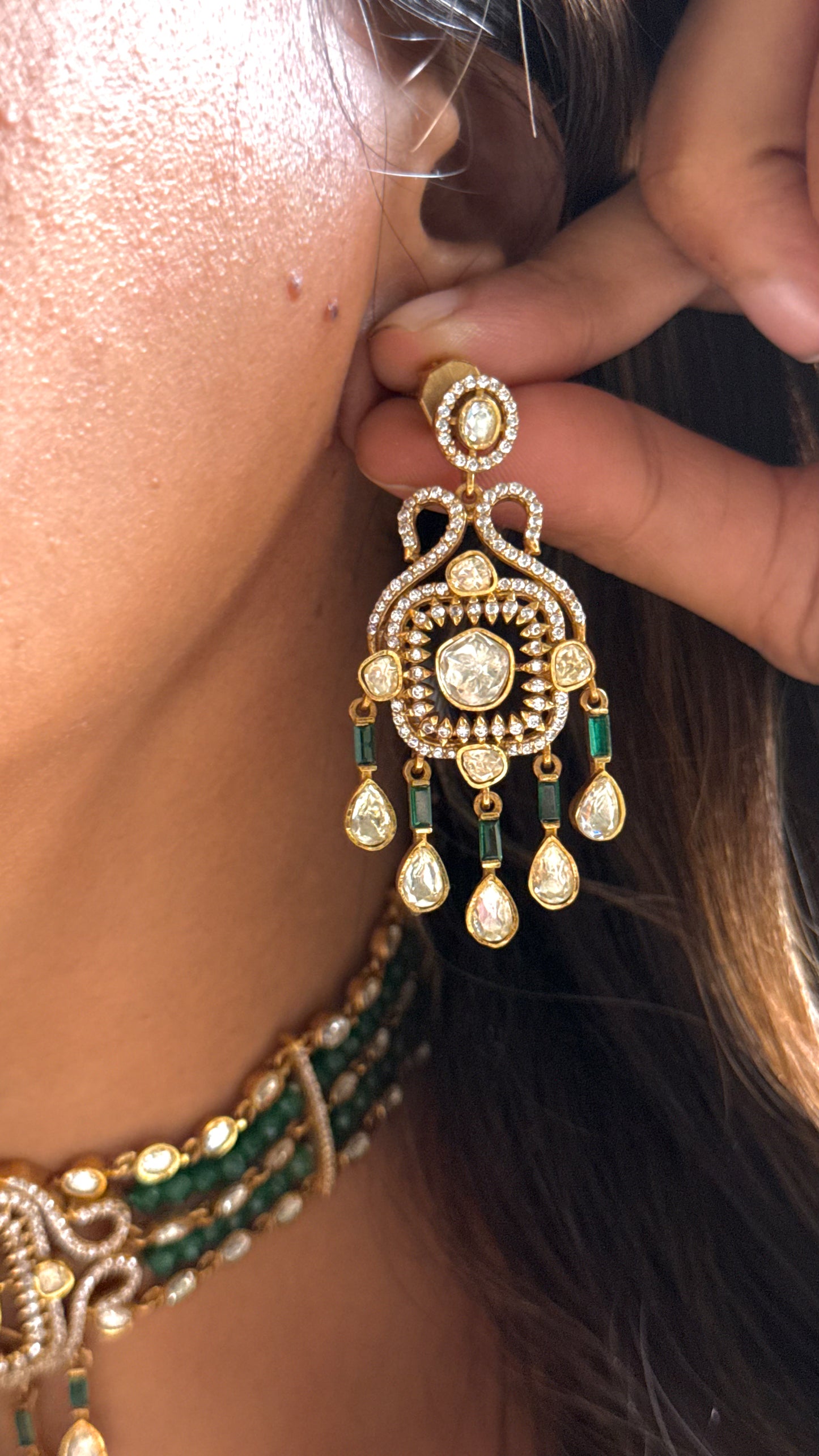 Emerald & Moissanite Uncut LV Polki choker