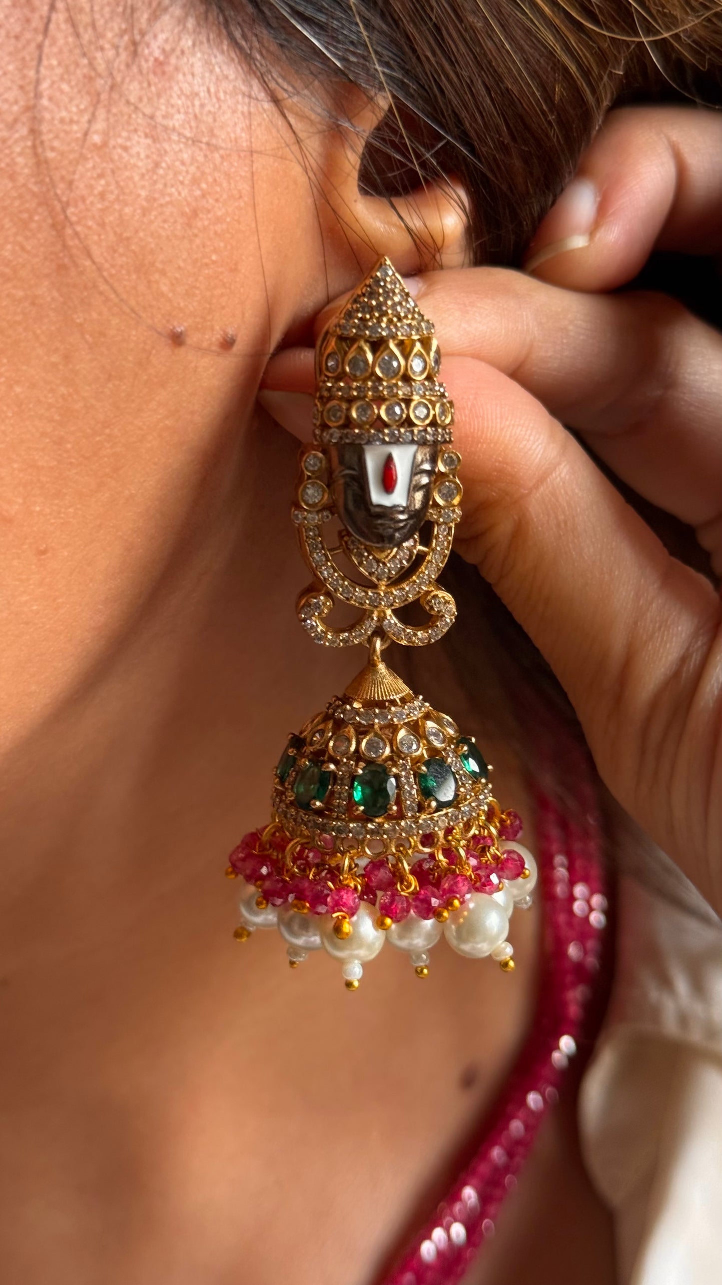 Lord venkateswara with rani pink pearl string pendant set