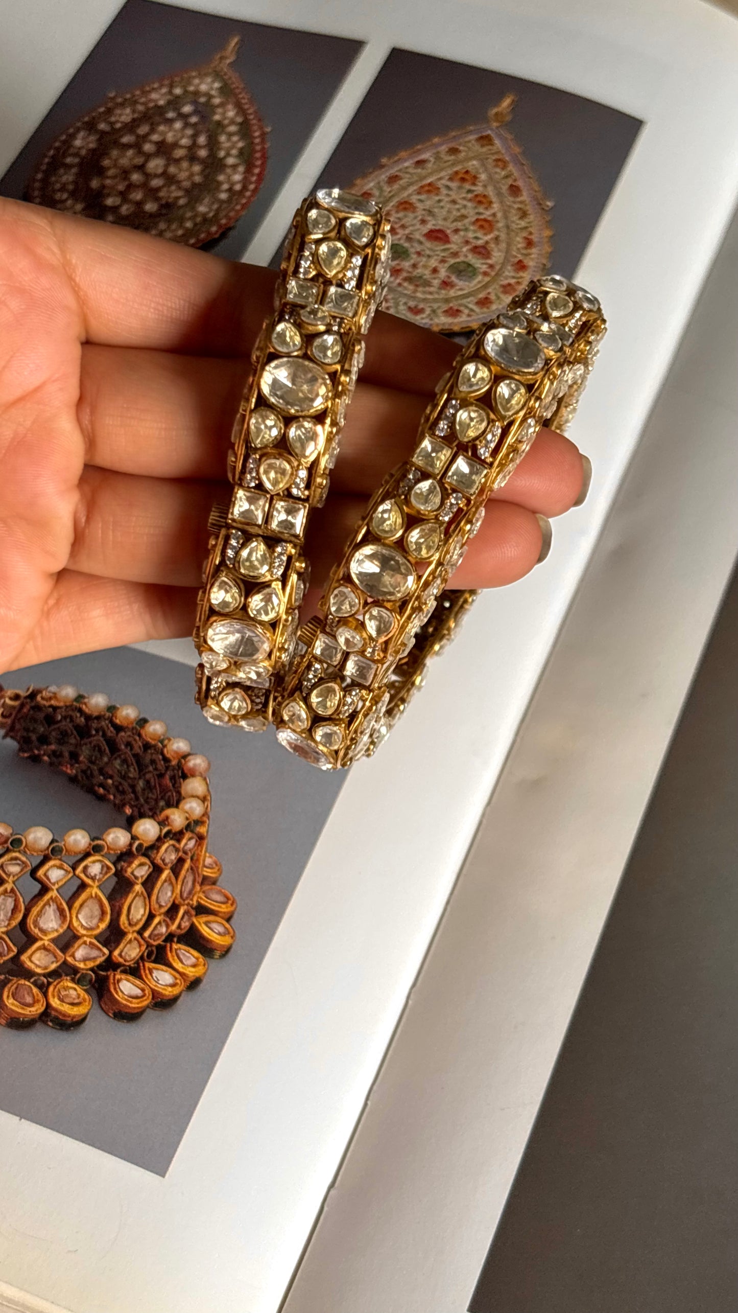 Designer real moissanite peeli polki Bangles