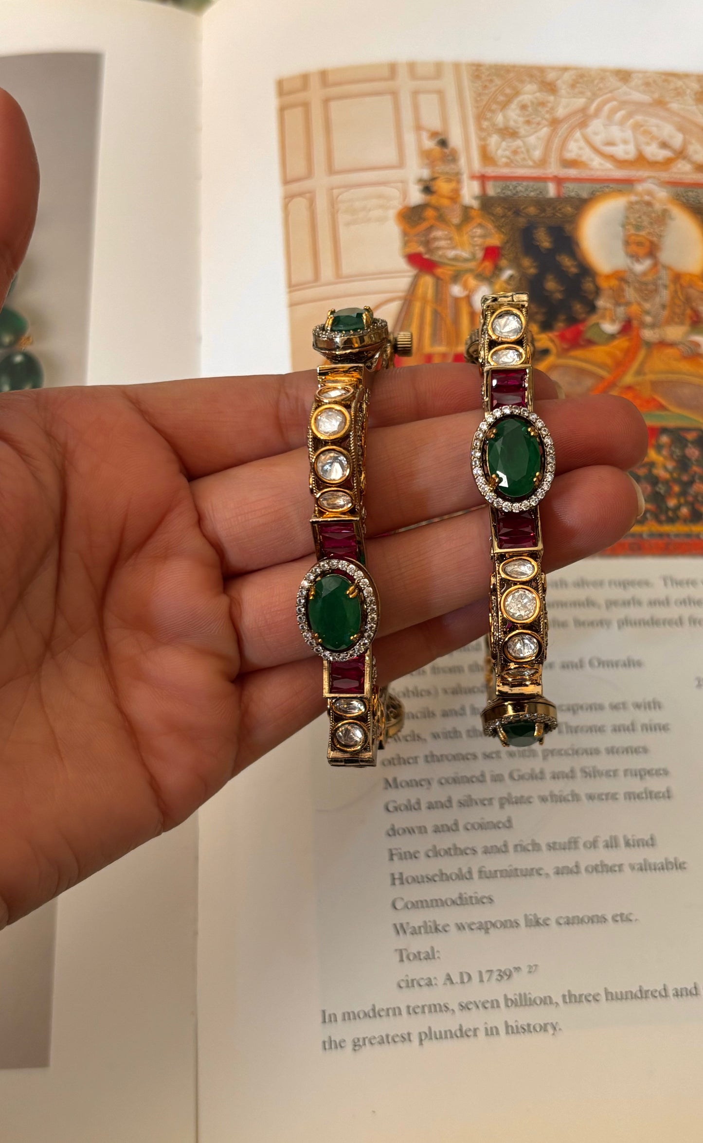 Emerald doublet & rani pink designer square bangles