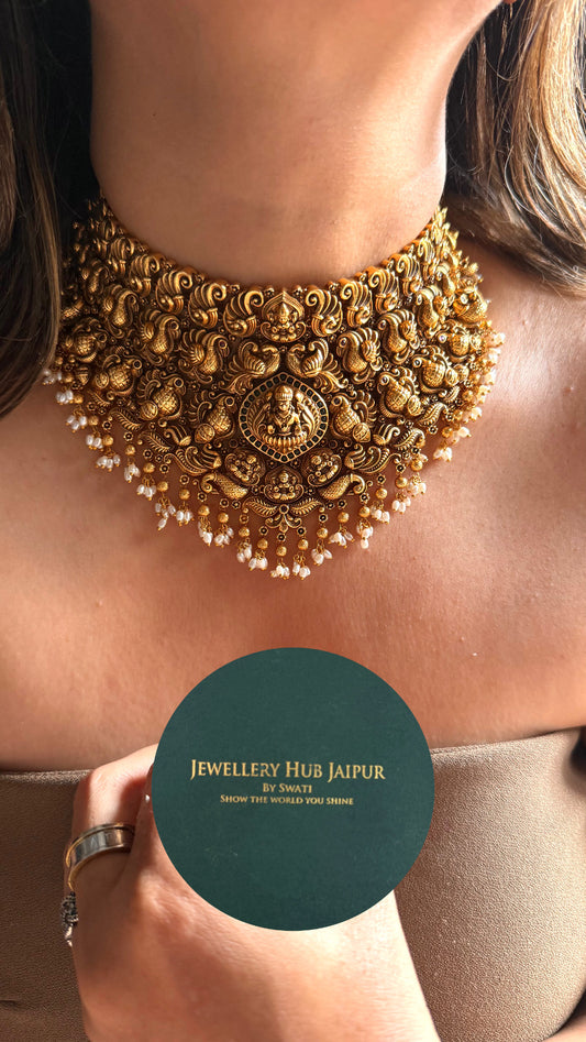 Goddess Laxmi inspired emerald nakshi choker