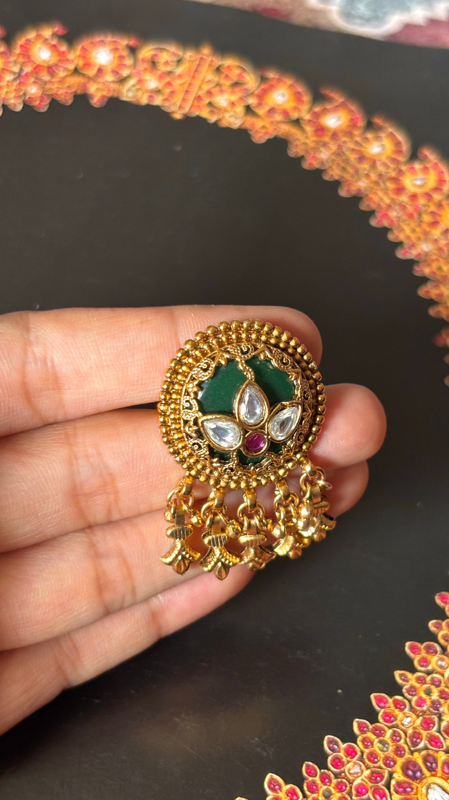 Emerald inland rajwada nakashi ring