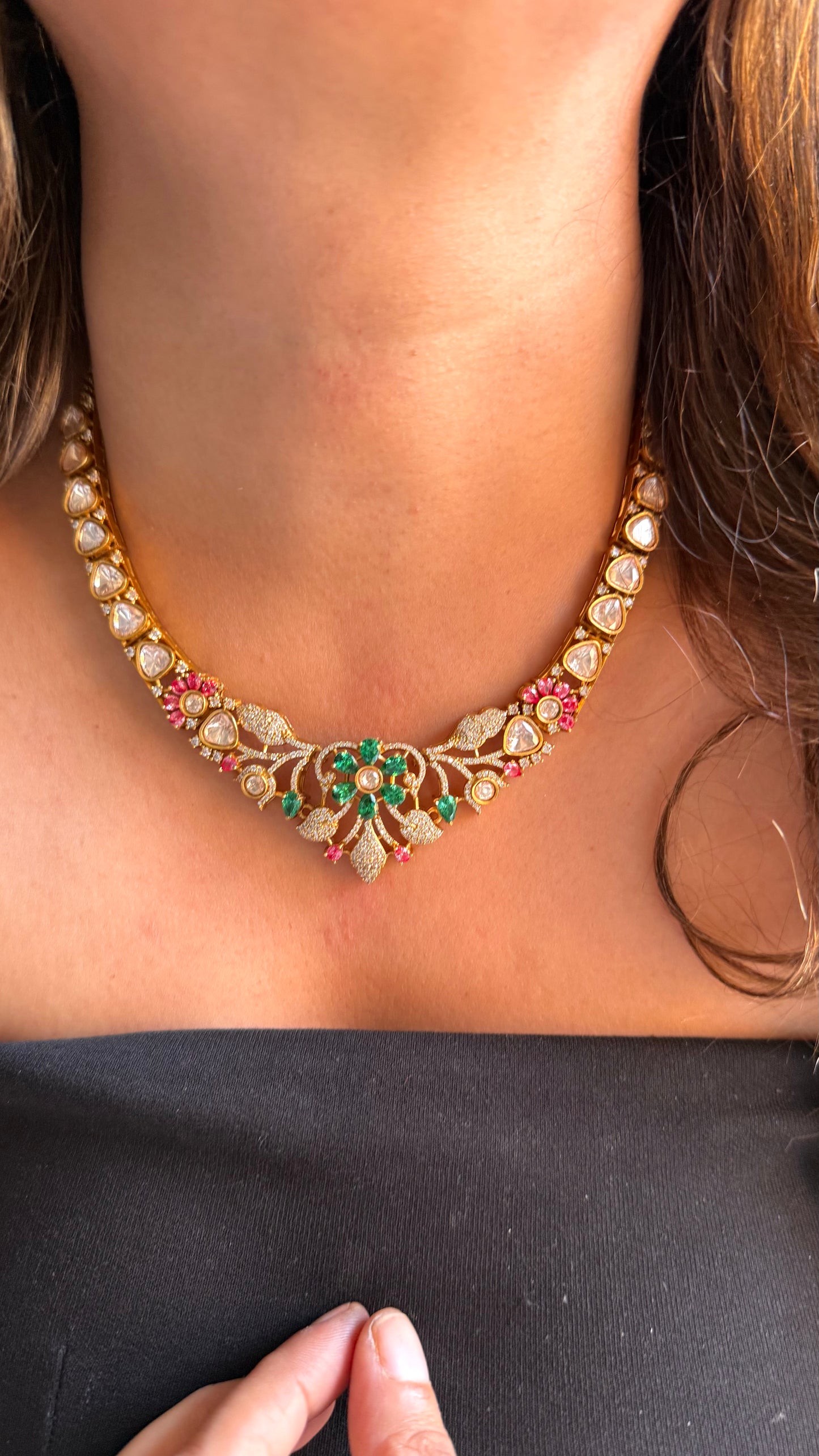 Swarovski Design inspired collar necklace with floral detailing
