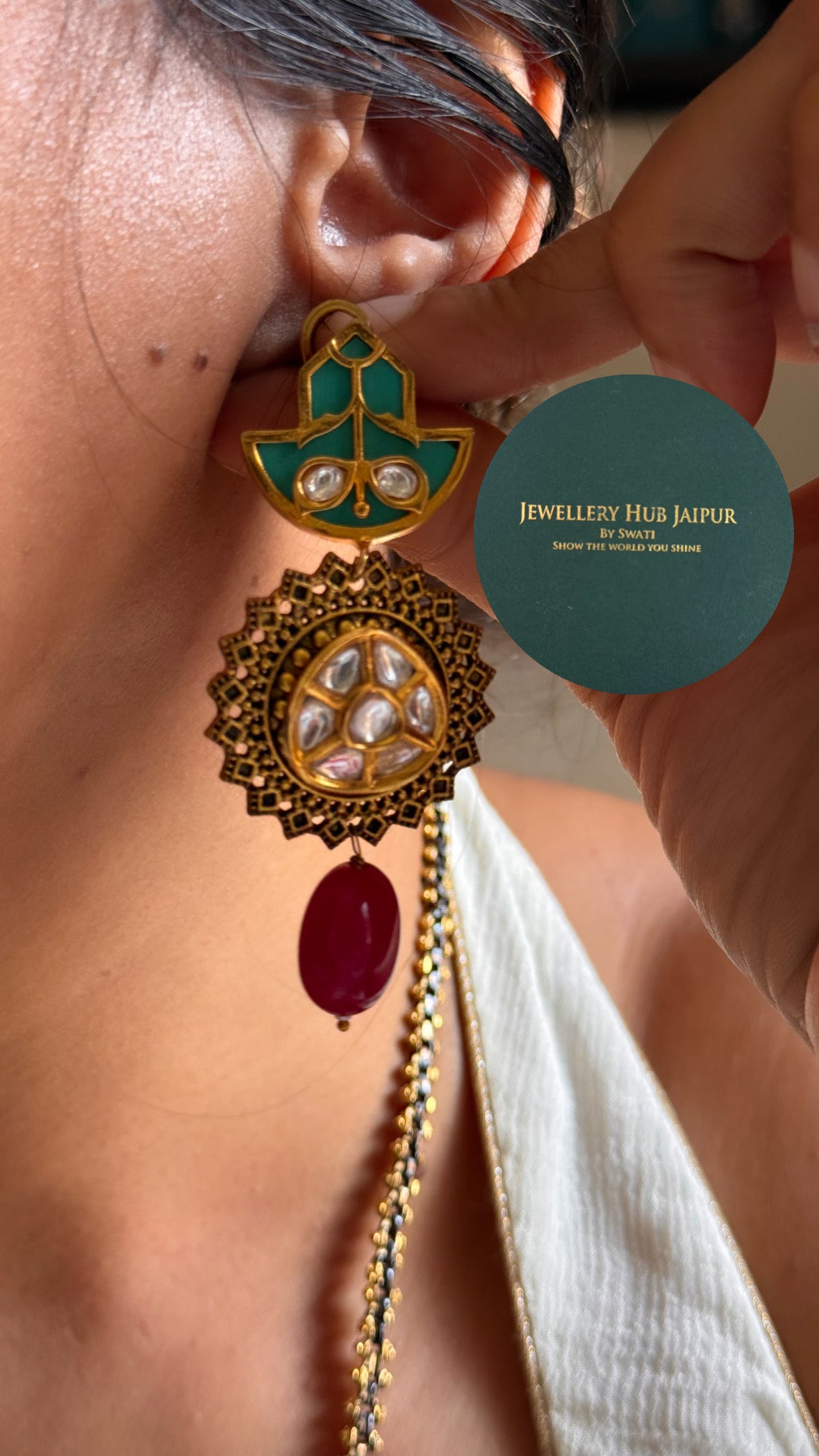 Contemporary inlay designer necklace set