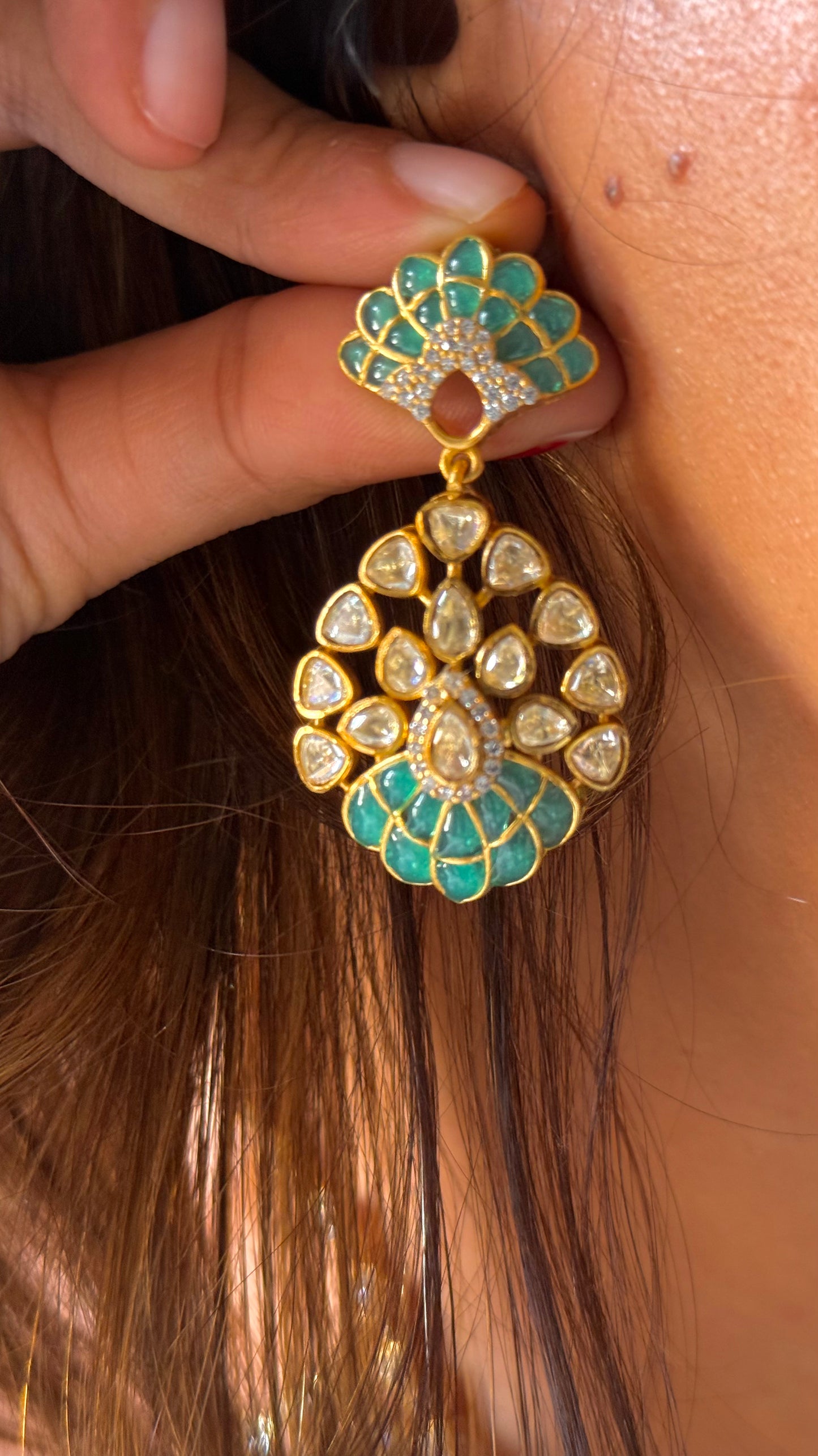 Turquoise shade rama green takkar cocktail necklace