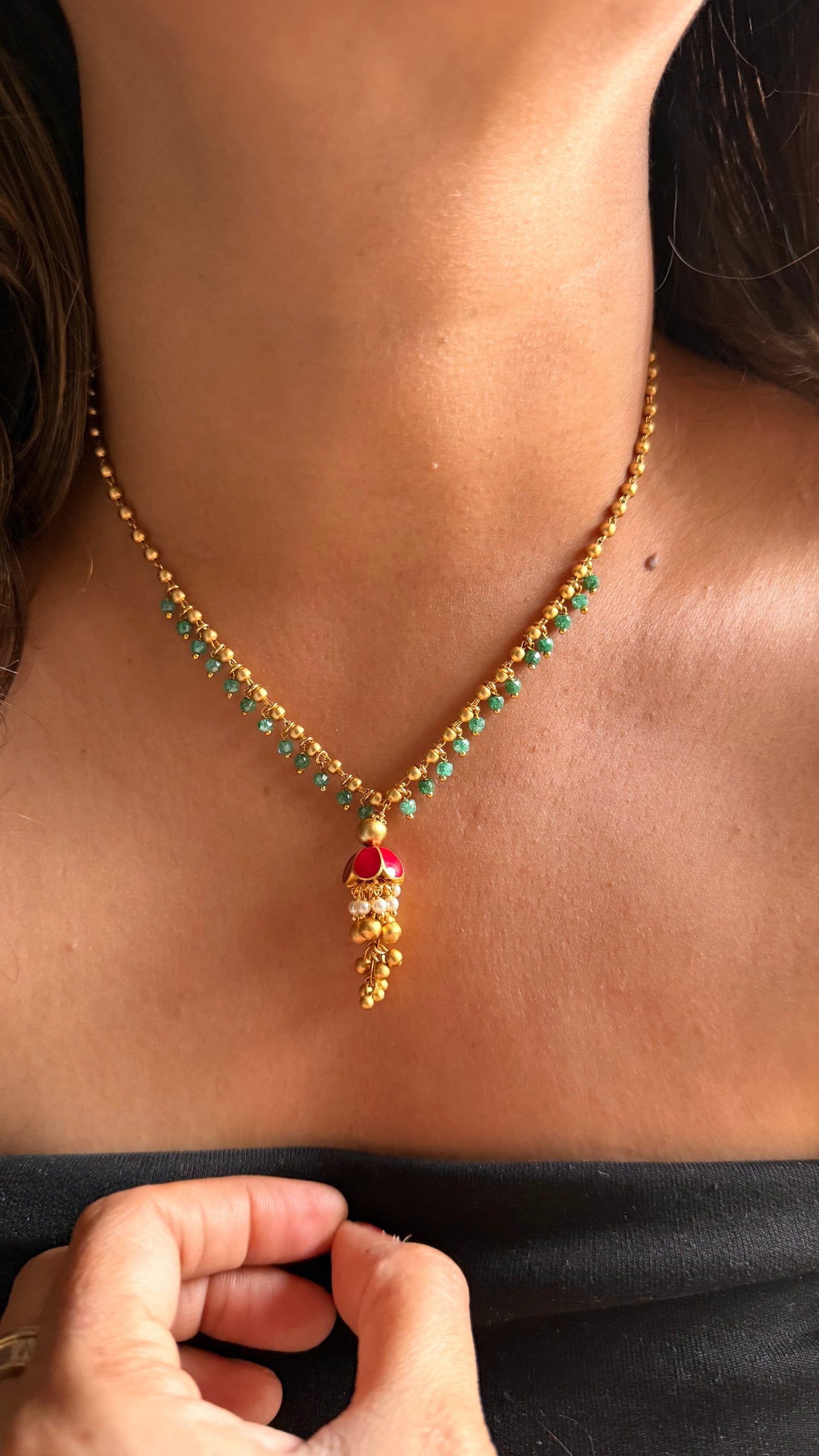 Ruby umbrella pattern pendant set