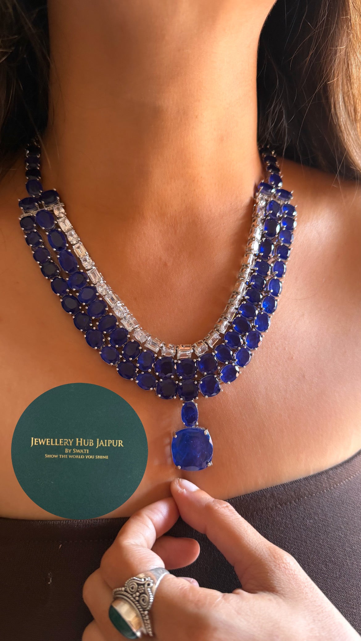 Seren sapphire doublet layer diamond set