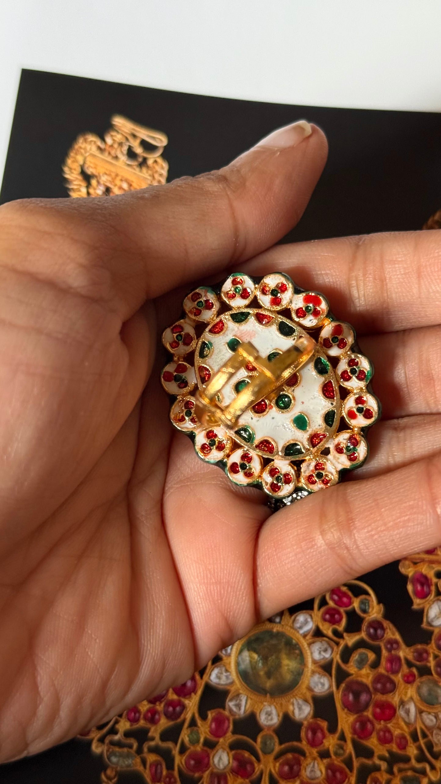 Rose quartz & meenakari paachi adjustable ring