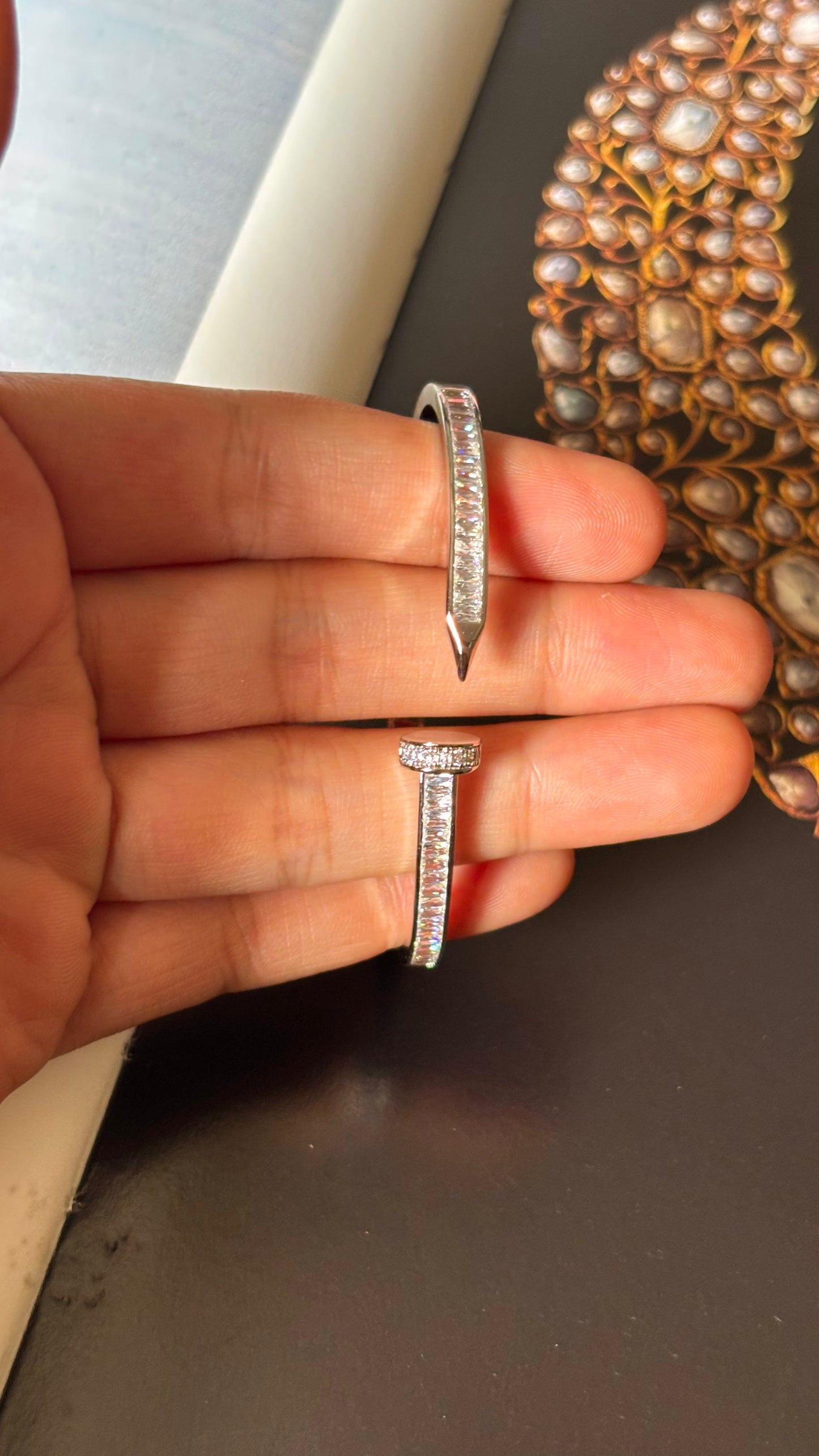 Silver Tone with diamond Open Nail Bracelet