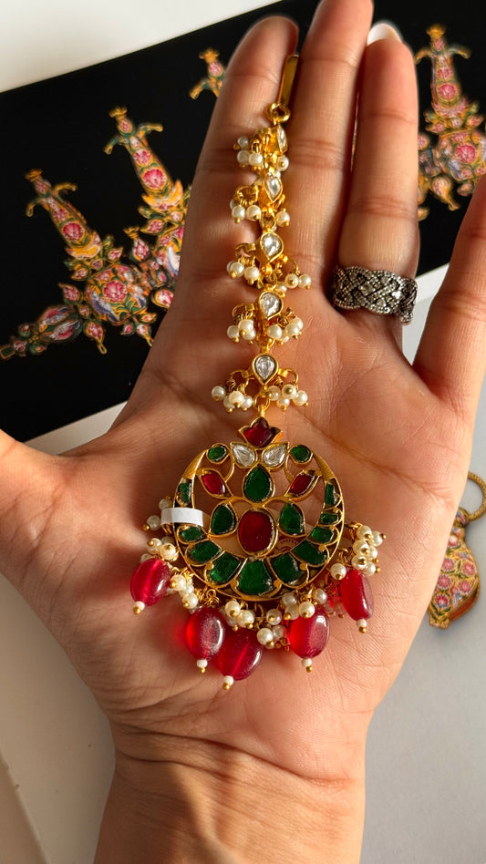 Paachi Emerald & ruby heritage maangtika