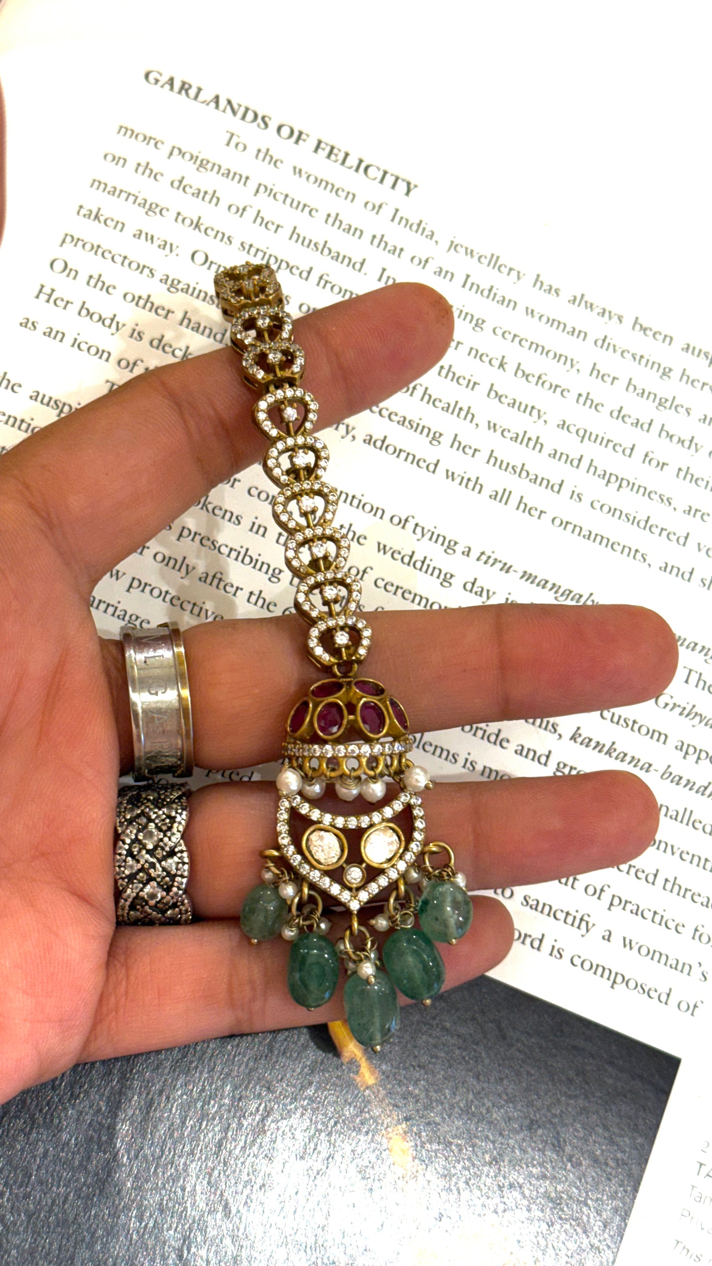 Ruby & mint takkar work mangtika