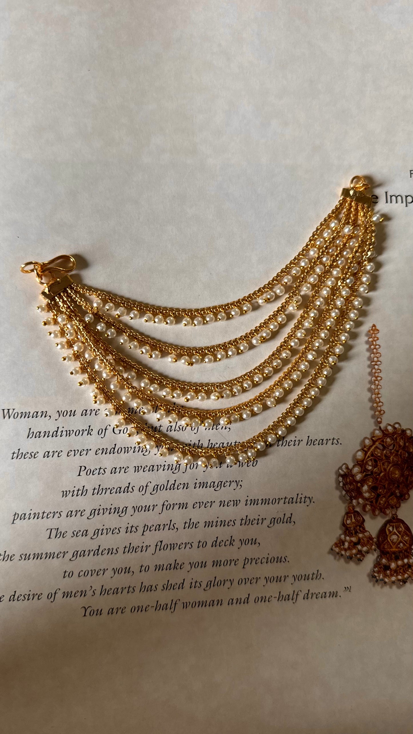 5 layer pearl golden ear chain