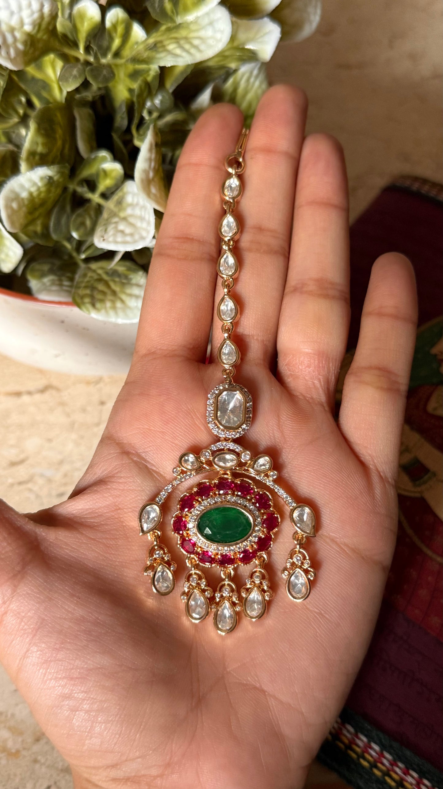Emerald doublet & rani pink Moissanite maangtika
