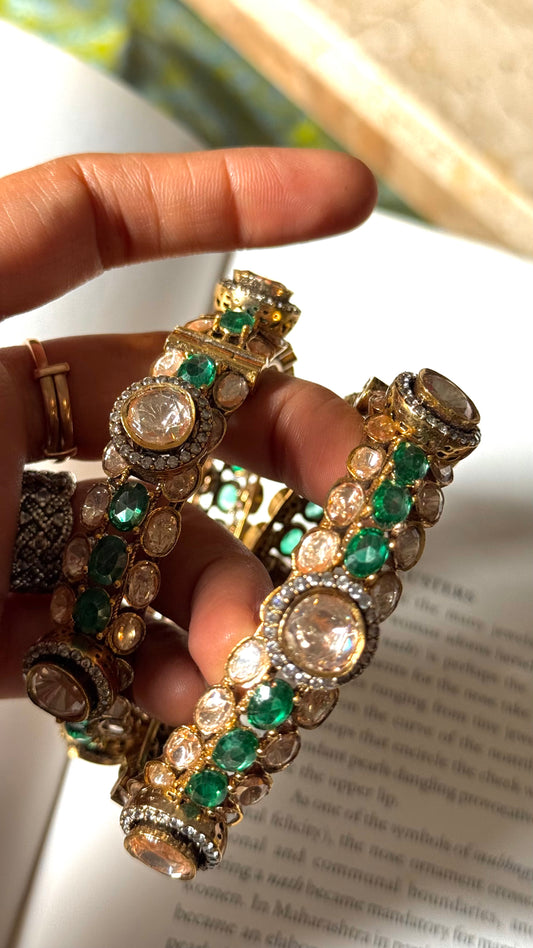 Emerald  real moissanite peeli polki bangles