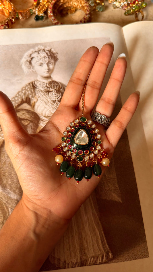 Emerald meenakari & ruby moissanite maangtika