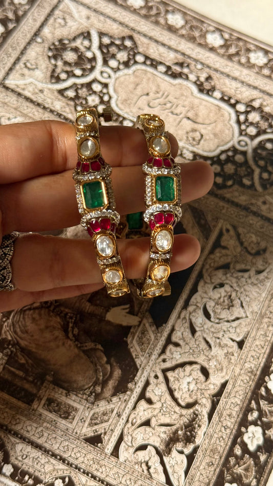 Emerald & rani pink moissanite openable bangle
