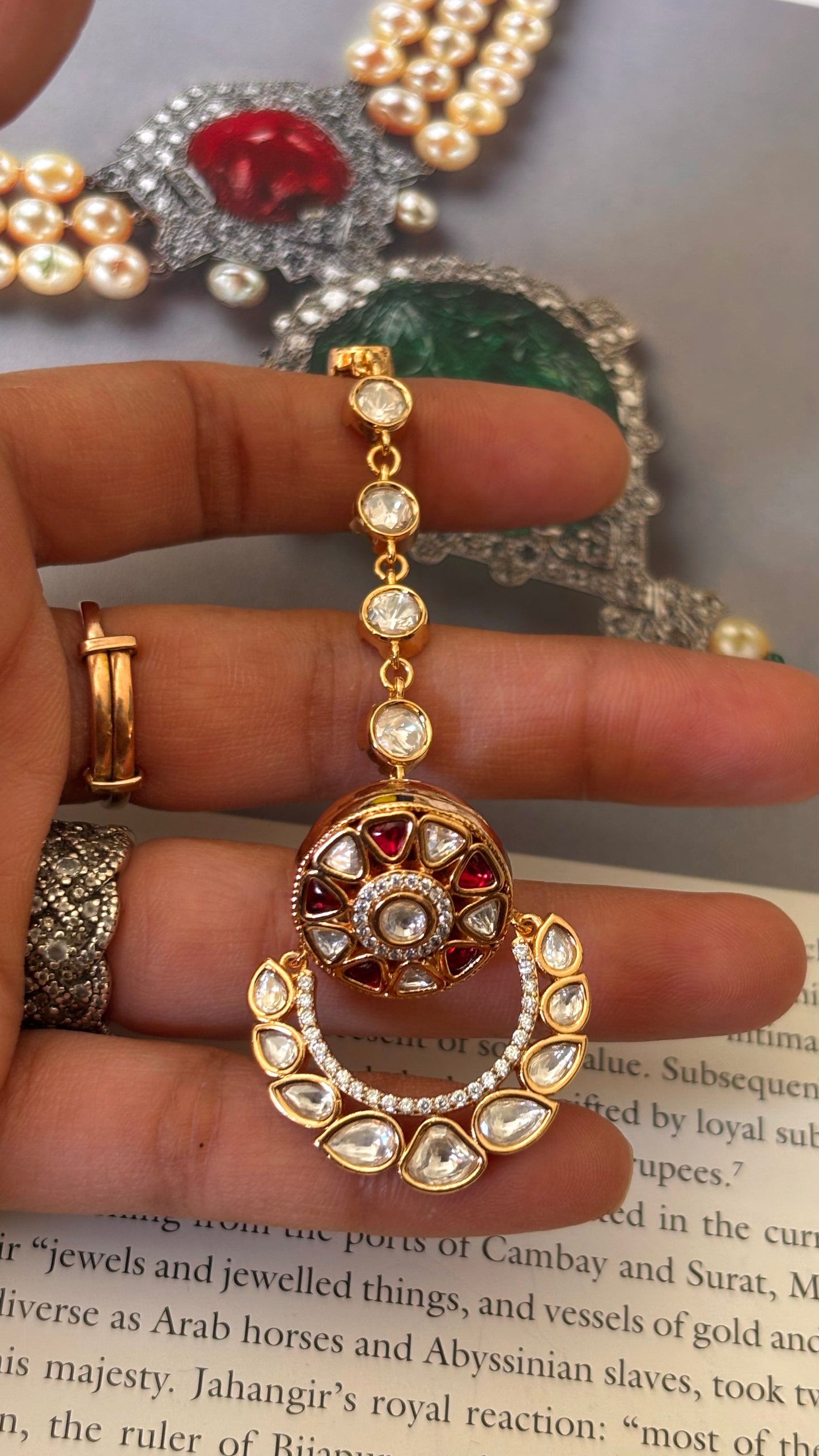 Ruby floral chanbdali borla