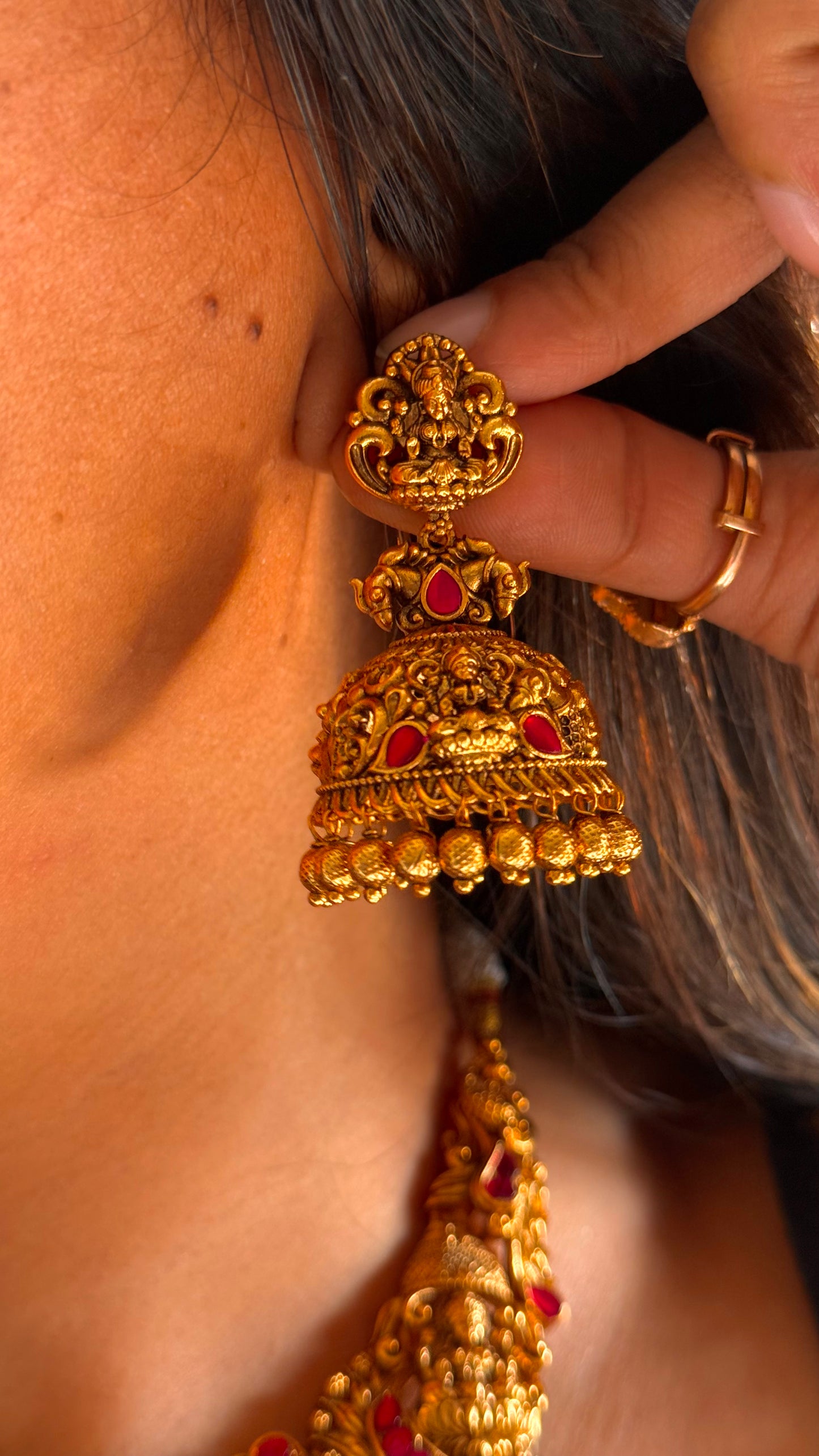 Goddess Laxmi inspired paachi kundan temple necklace