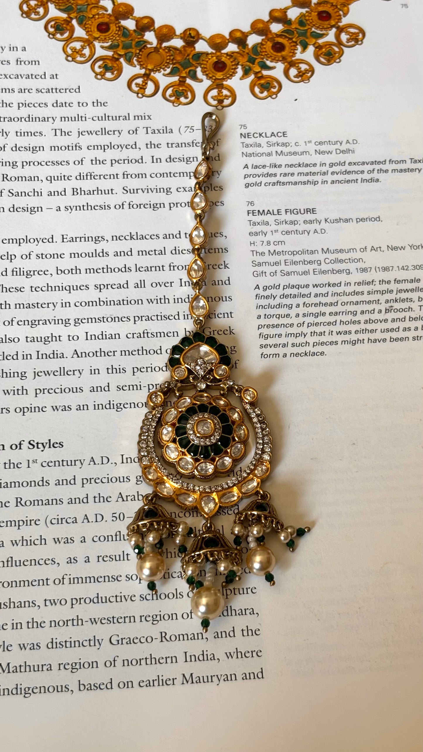 Emerald katdana moissanite with drops Maangtika