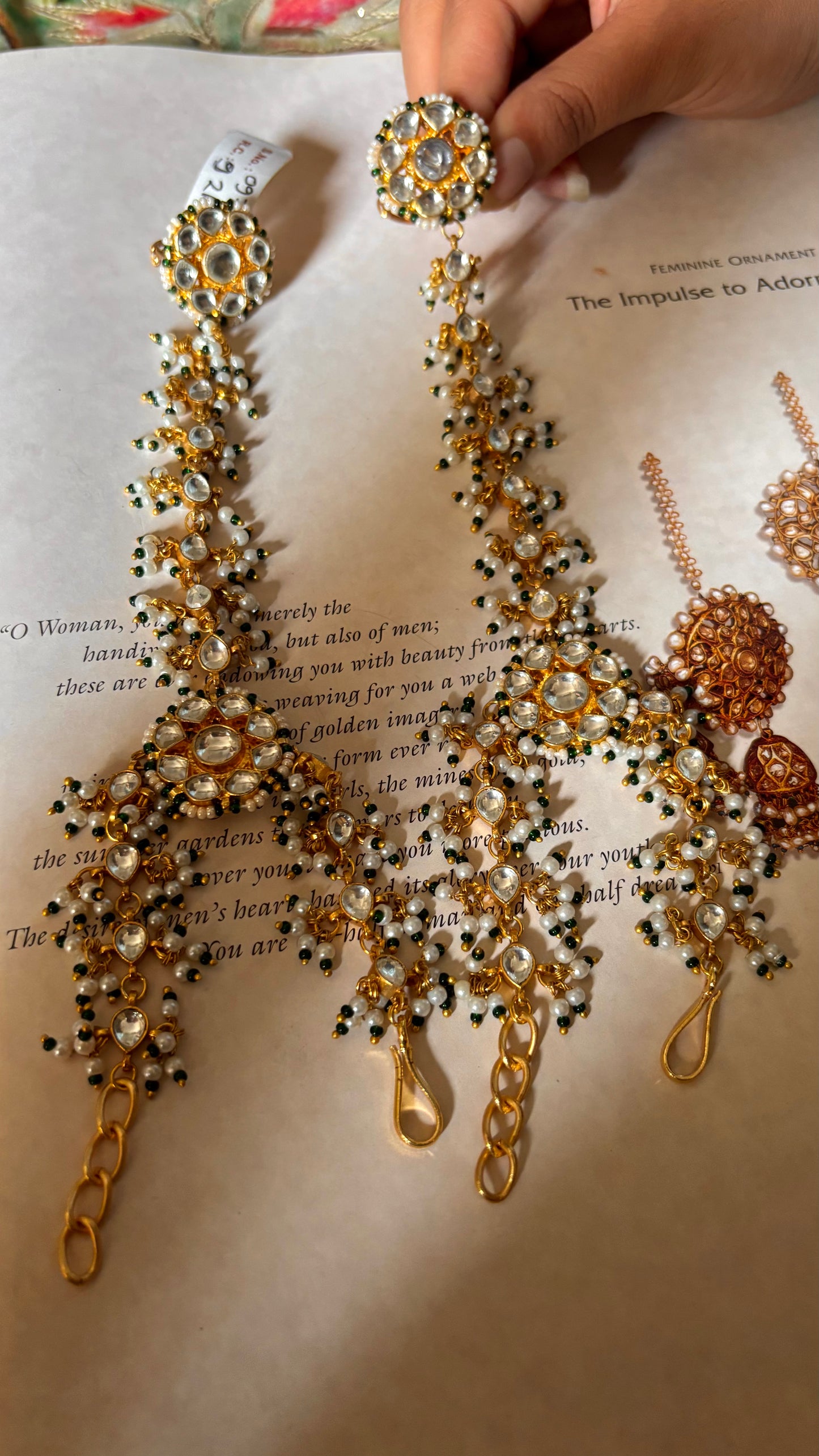 Paachi Kundan emerald Hathphool