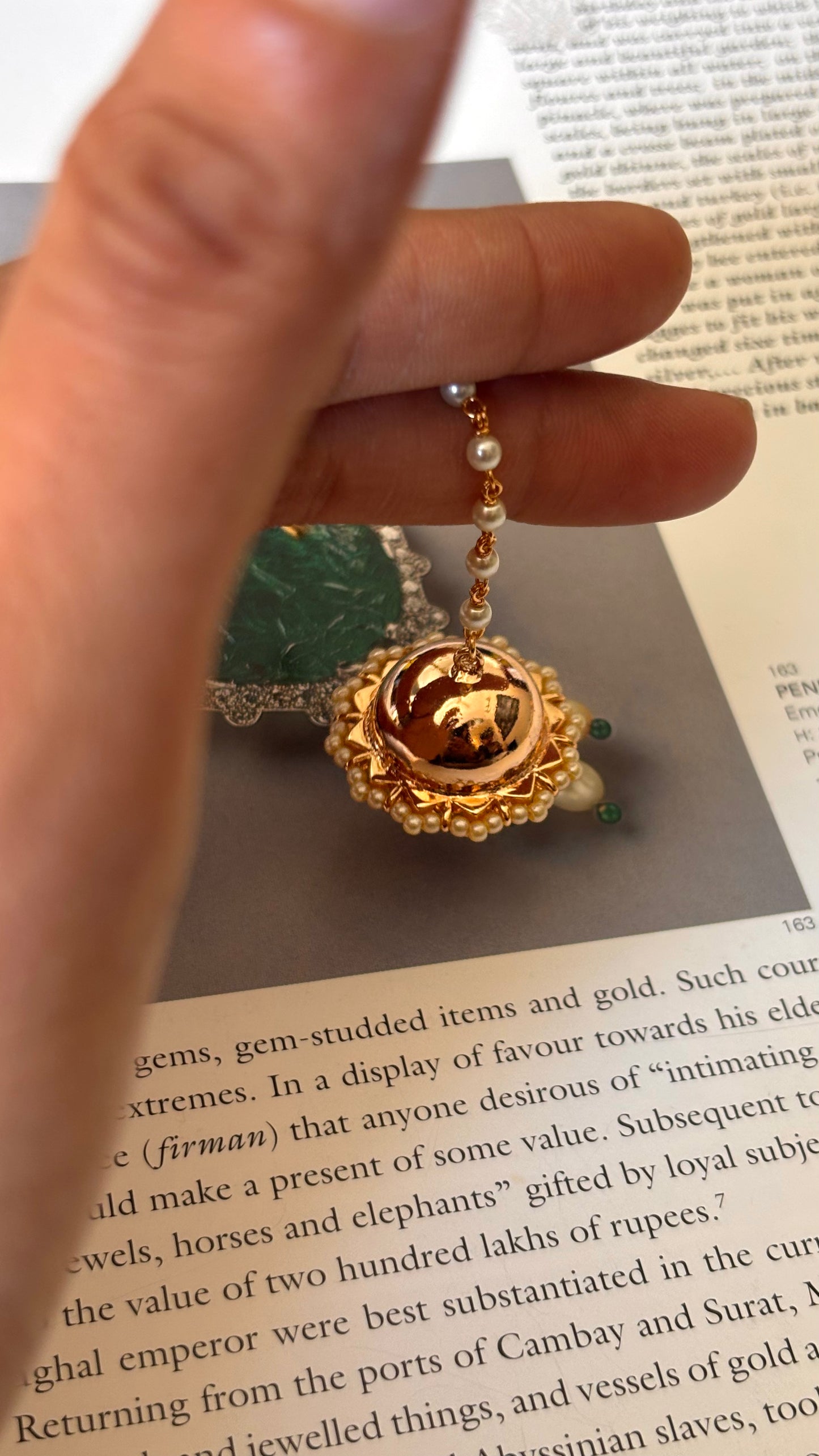 Pearl polki gold borla