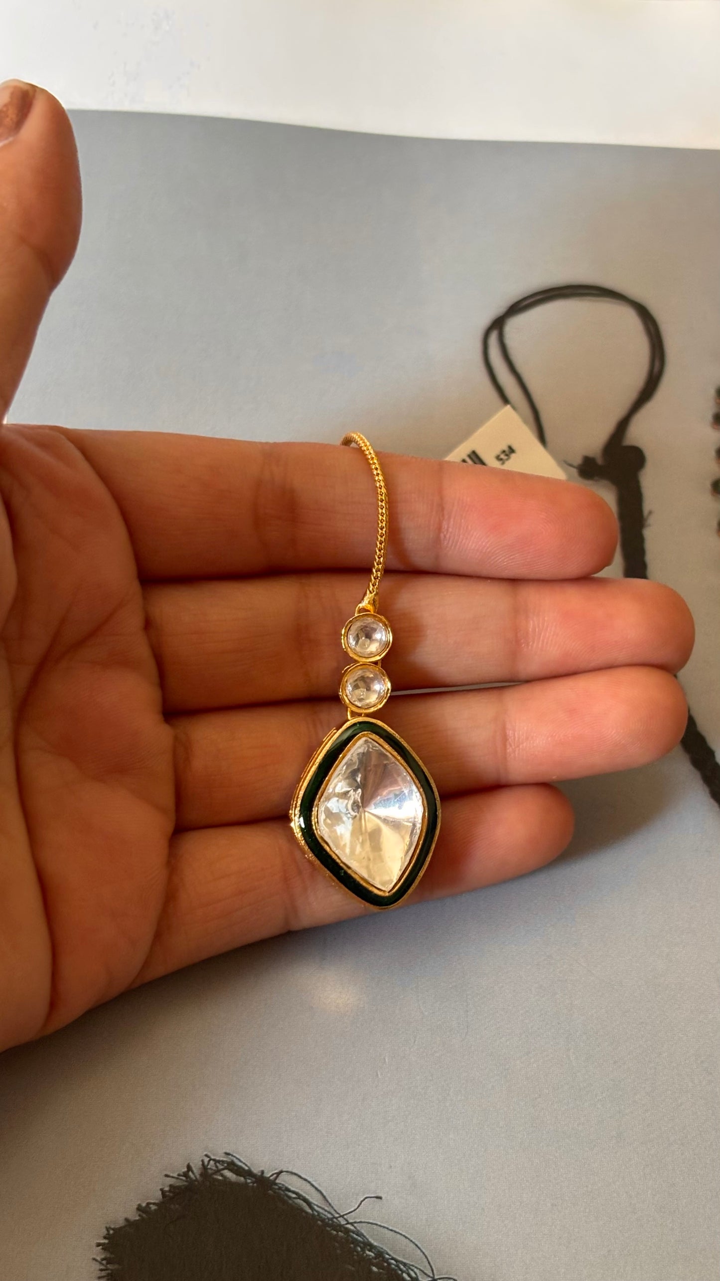 Meenakari mini maangtika