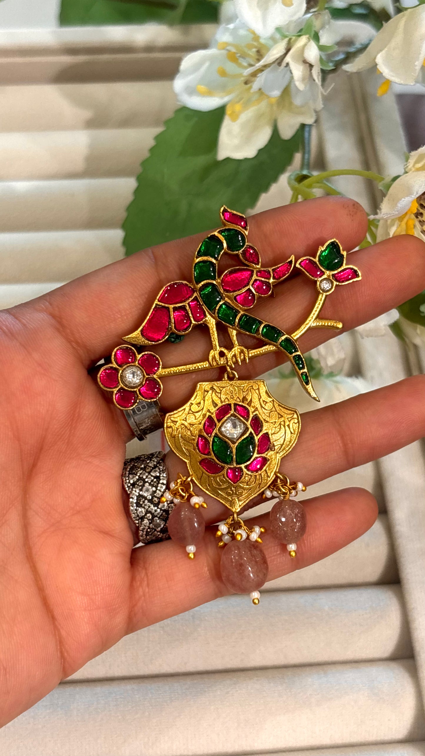 Peacock designed paachi kundan brooch