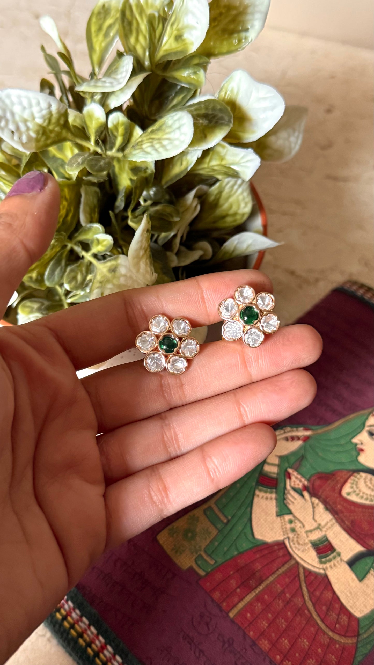 Emerald floral moissanite stud