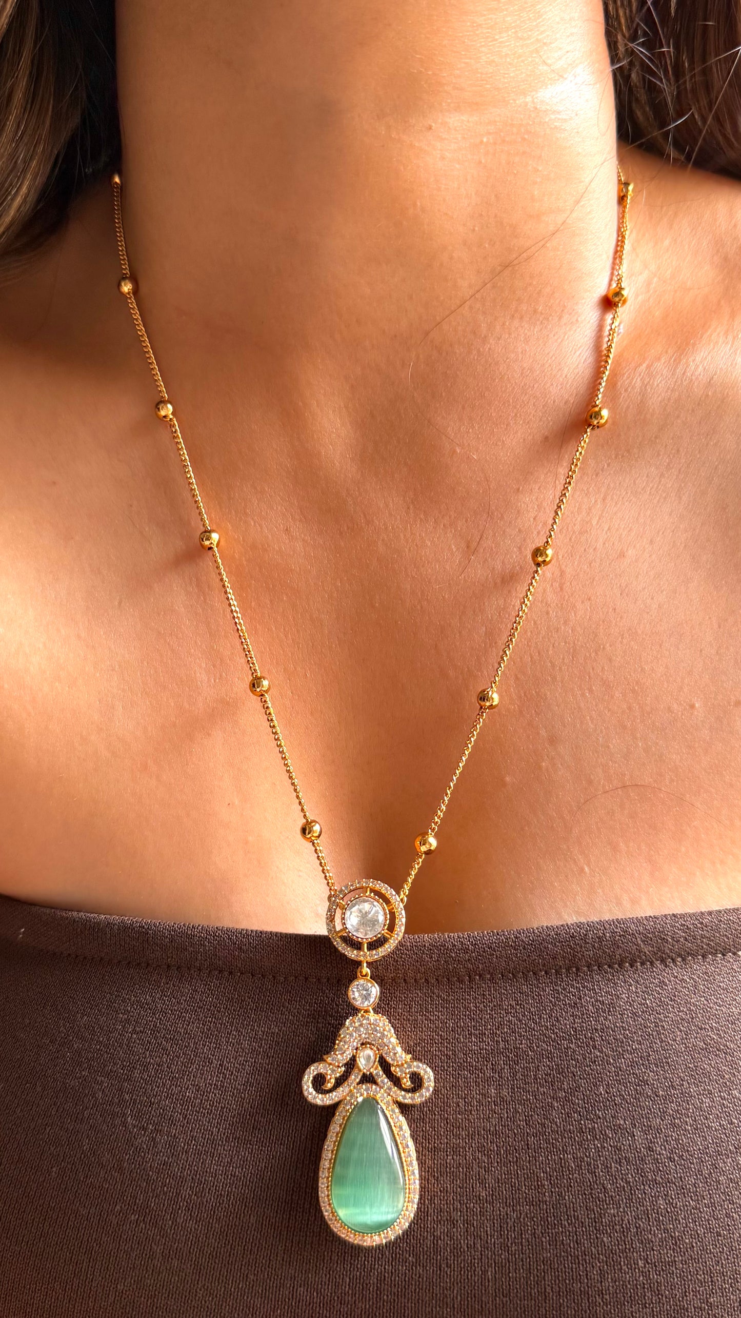 Mint doublet moissanite minimal pendant set