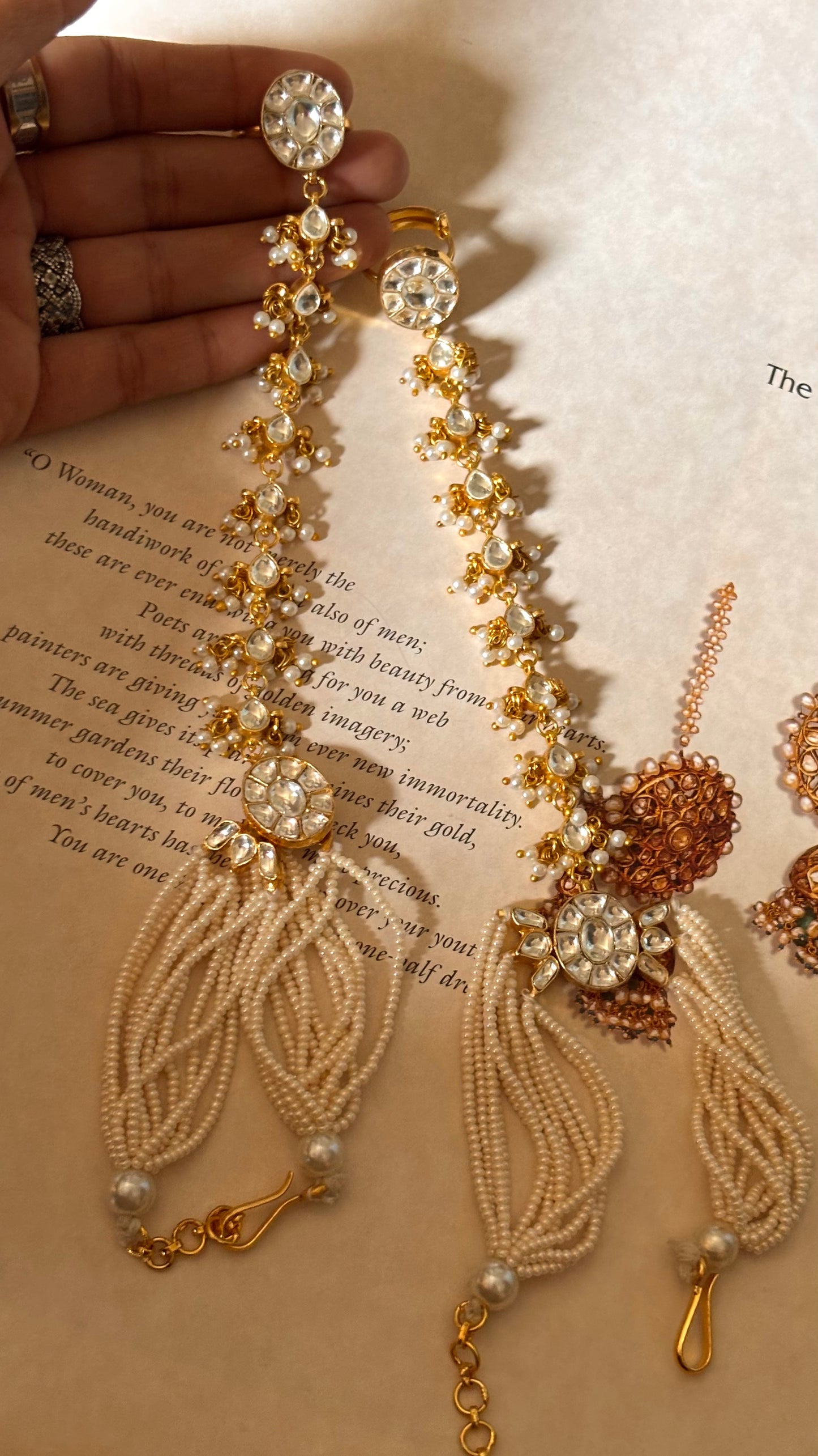 Paachi Kundan pearl Hathphool