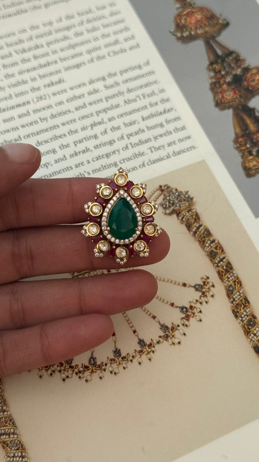 Emerald rani pink drop shape ring
