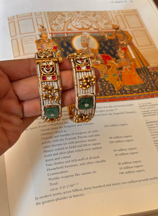 Rajwadi pearl detailing & mint doublet bangles