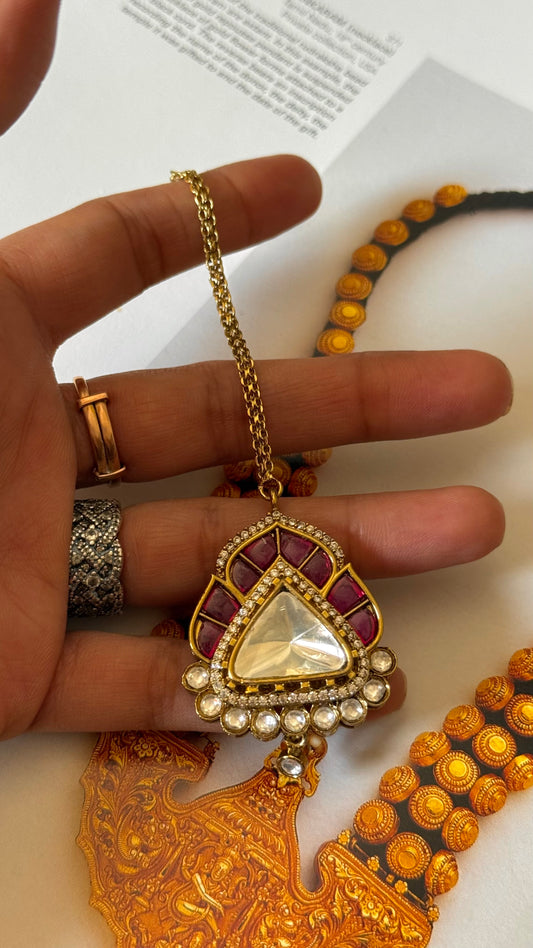 Mangtikka. Ruby takkar work