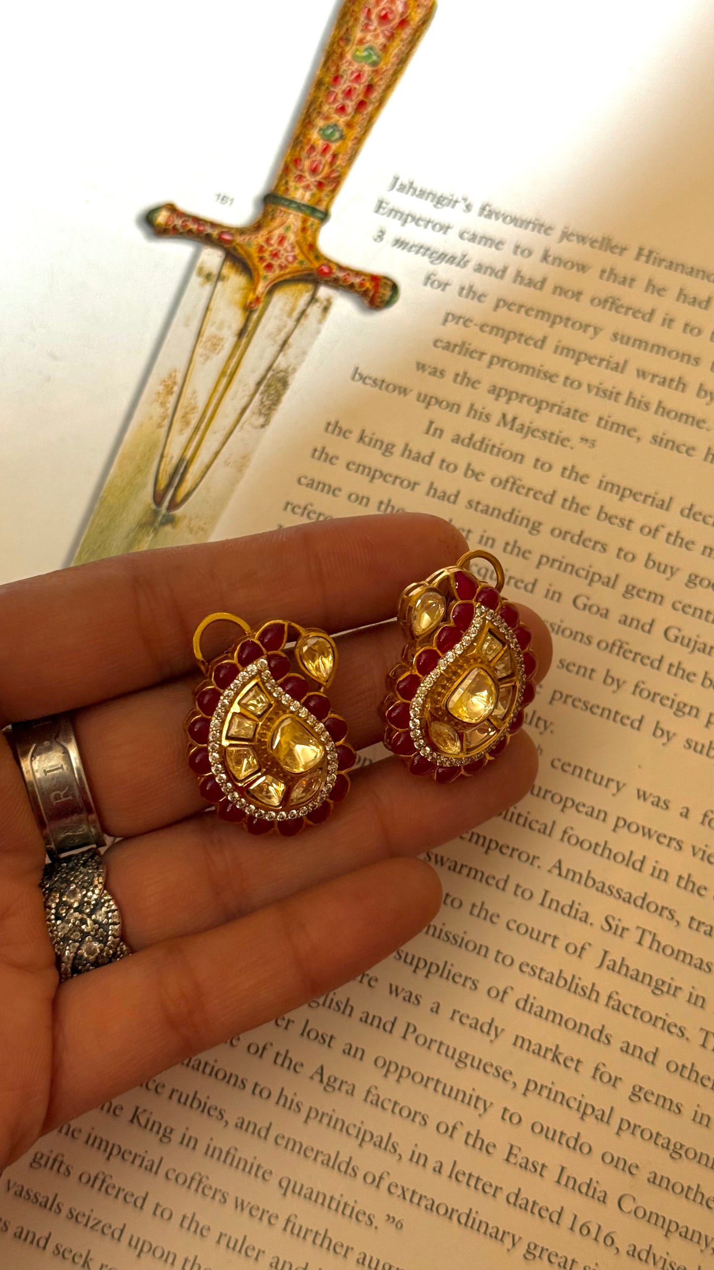 Ruby taakar work peeli polki studs