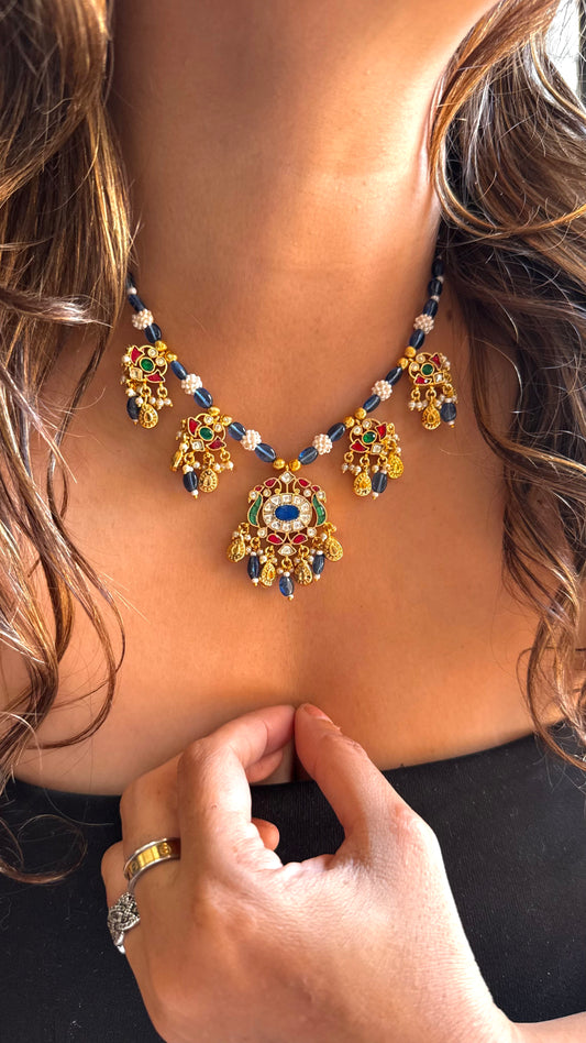 Heritage minimalist sapphire paachi necklace