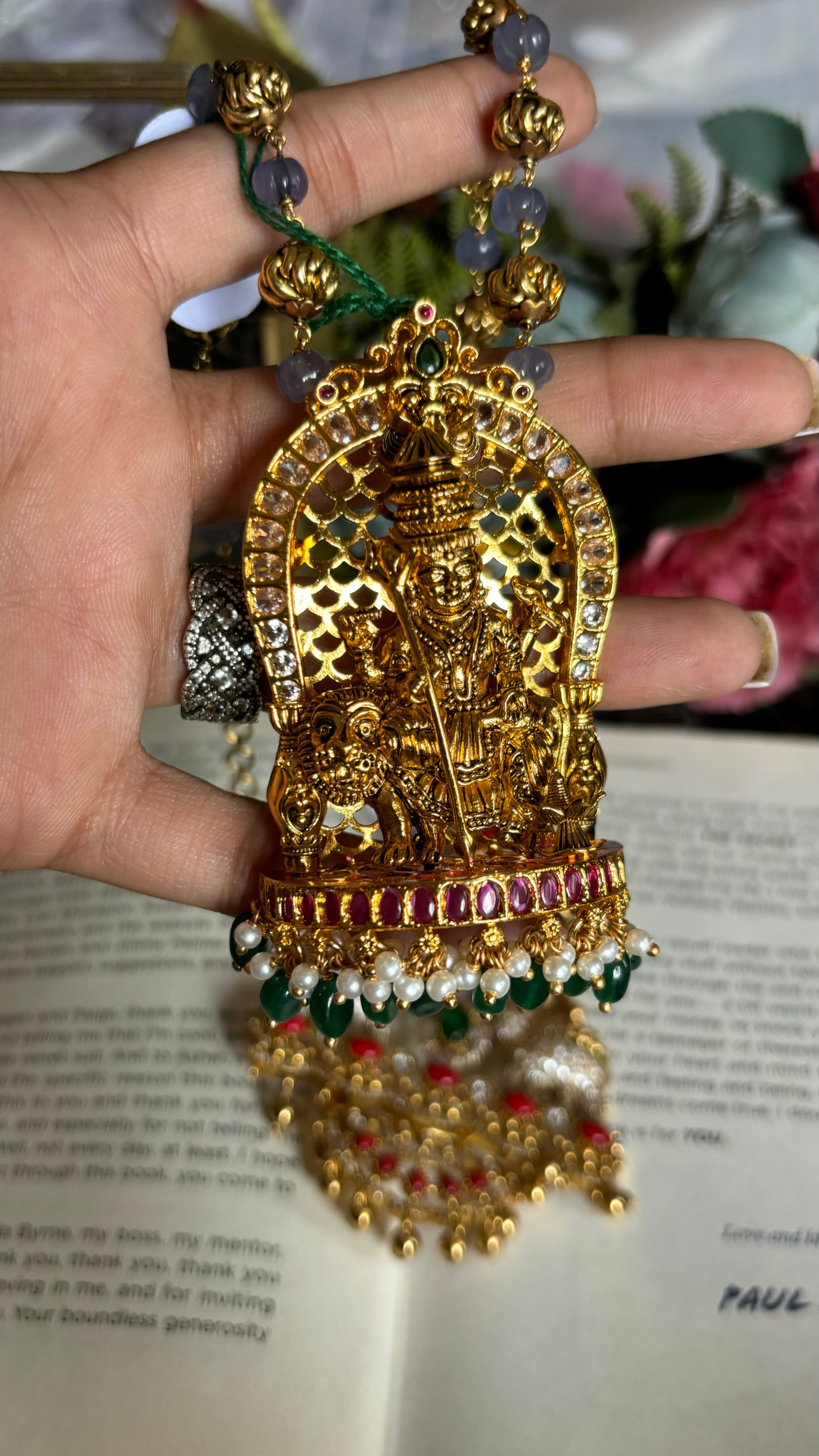 Temple pendant set depicting goddess Durga