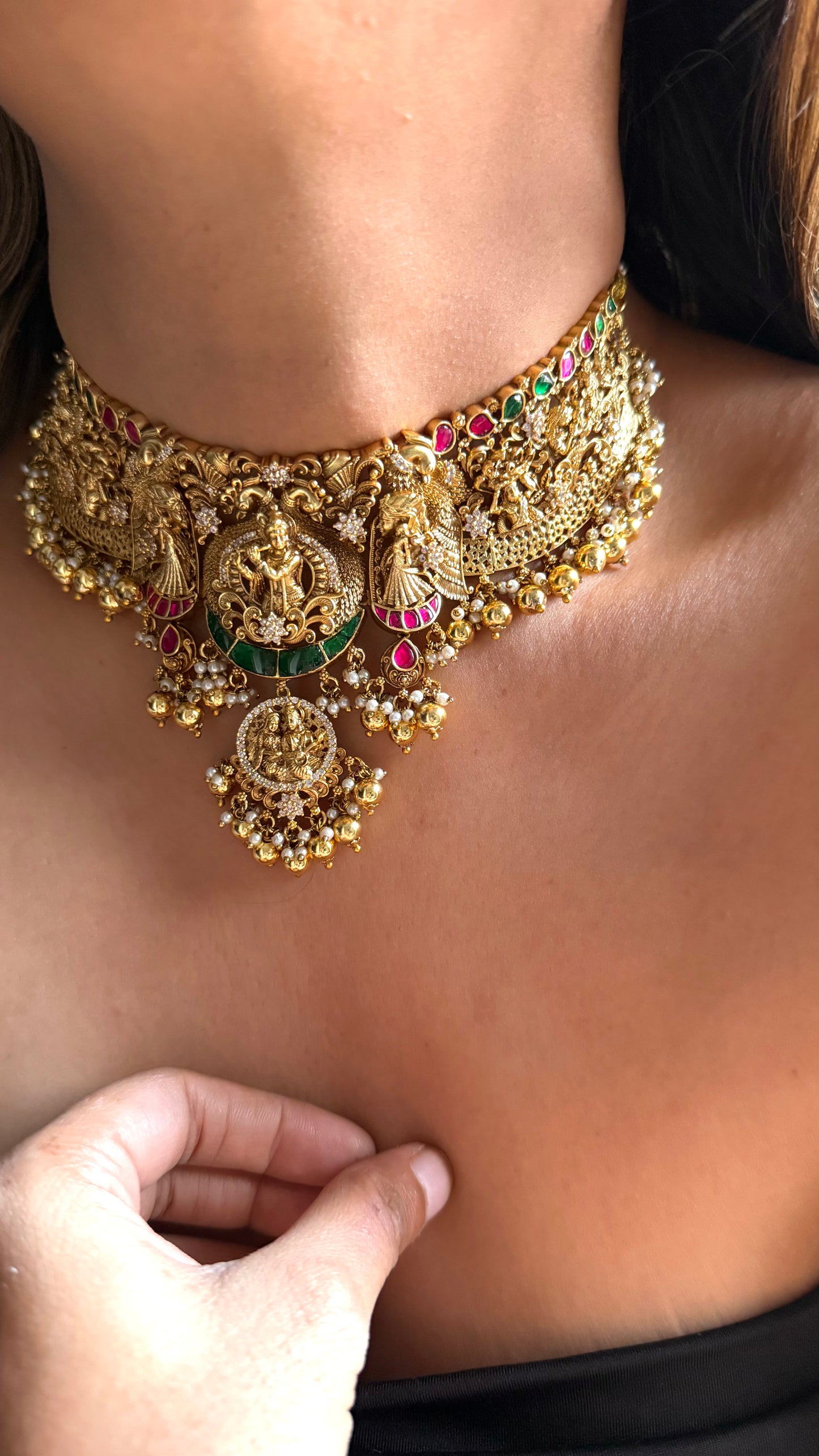 Lord Krishna bansuri swaroop choker