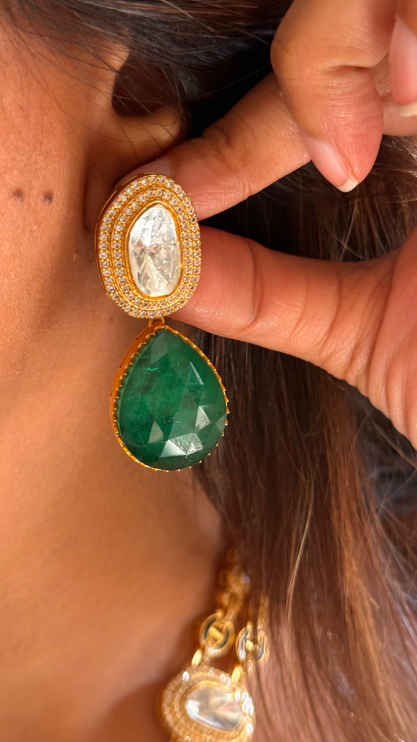 Emerald doublet & black meena cocktail necklace