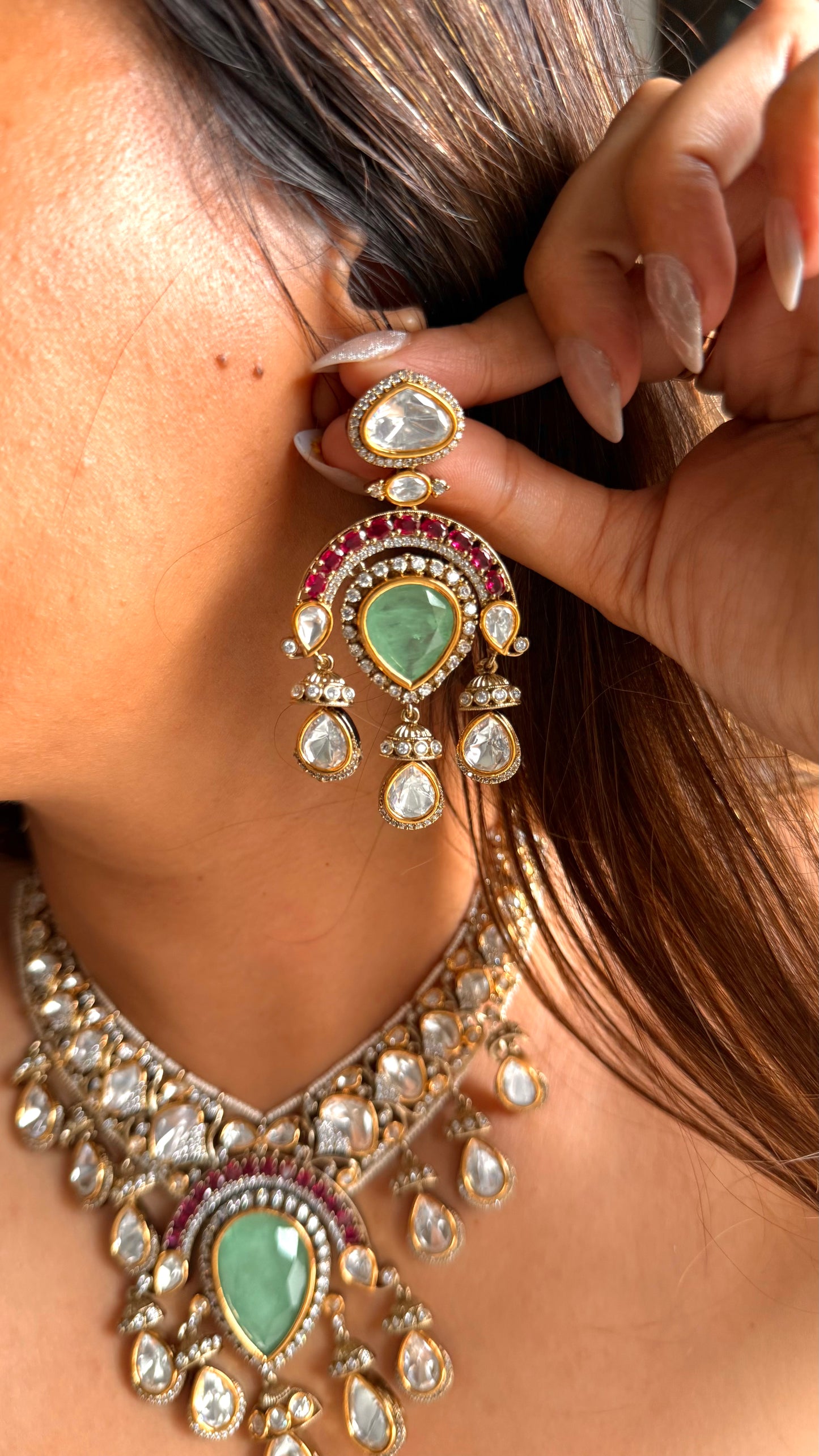 Vaishnavi Mint doublet & rani pink Moissanite set