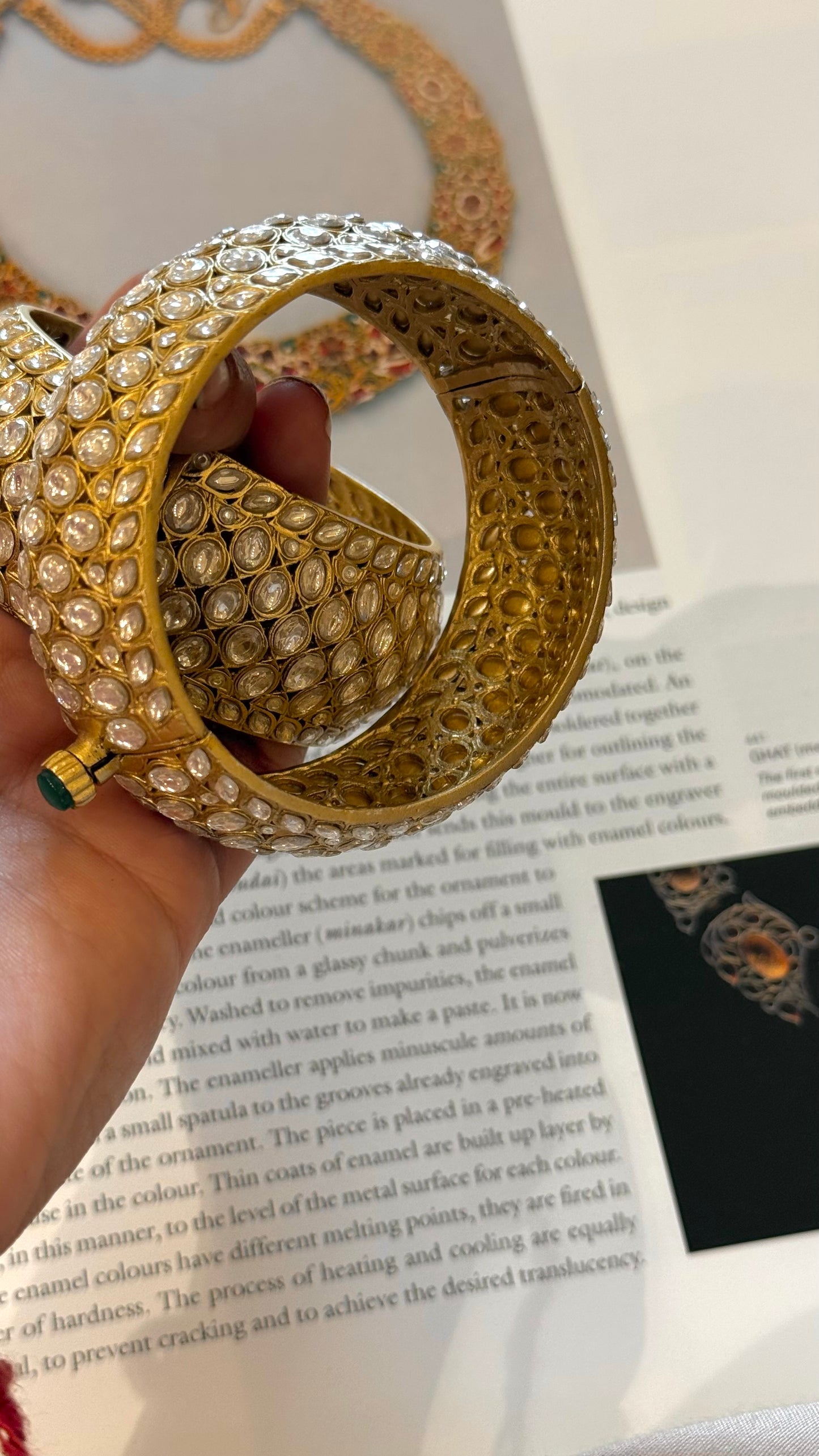 Real moissanite sakhi kada