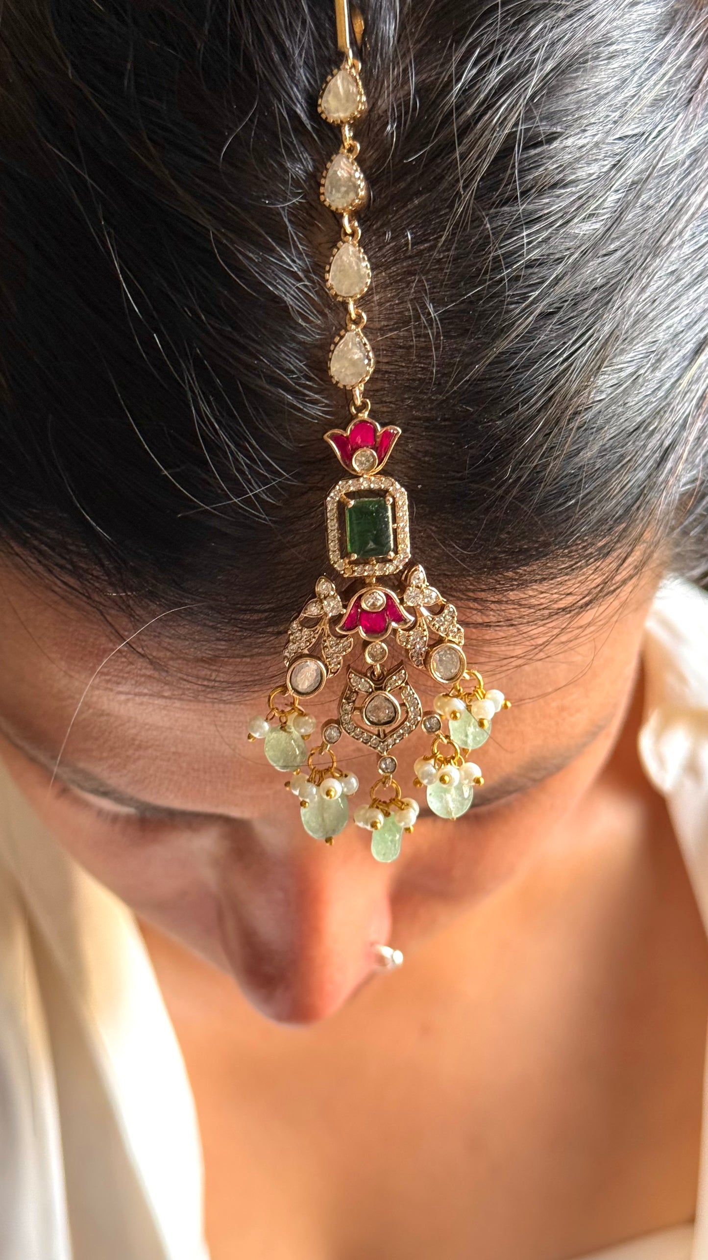 Mint & rani pink moissanite mint drop maang tika