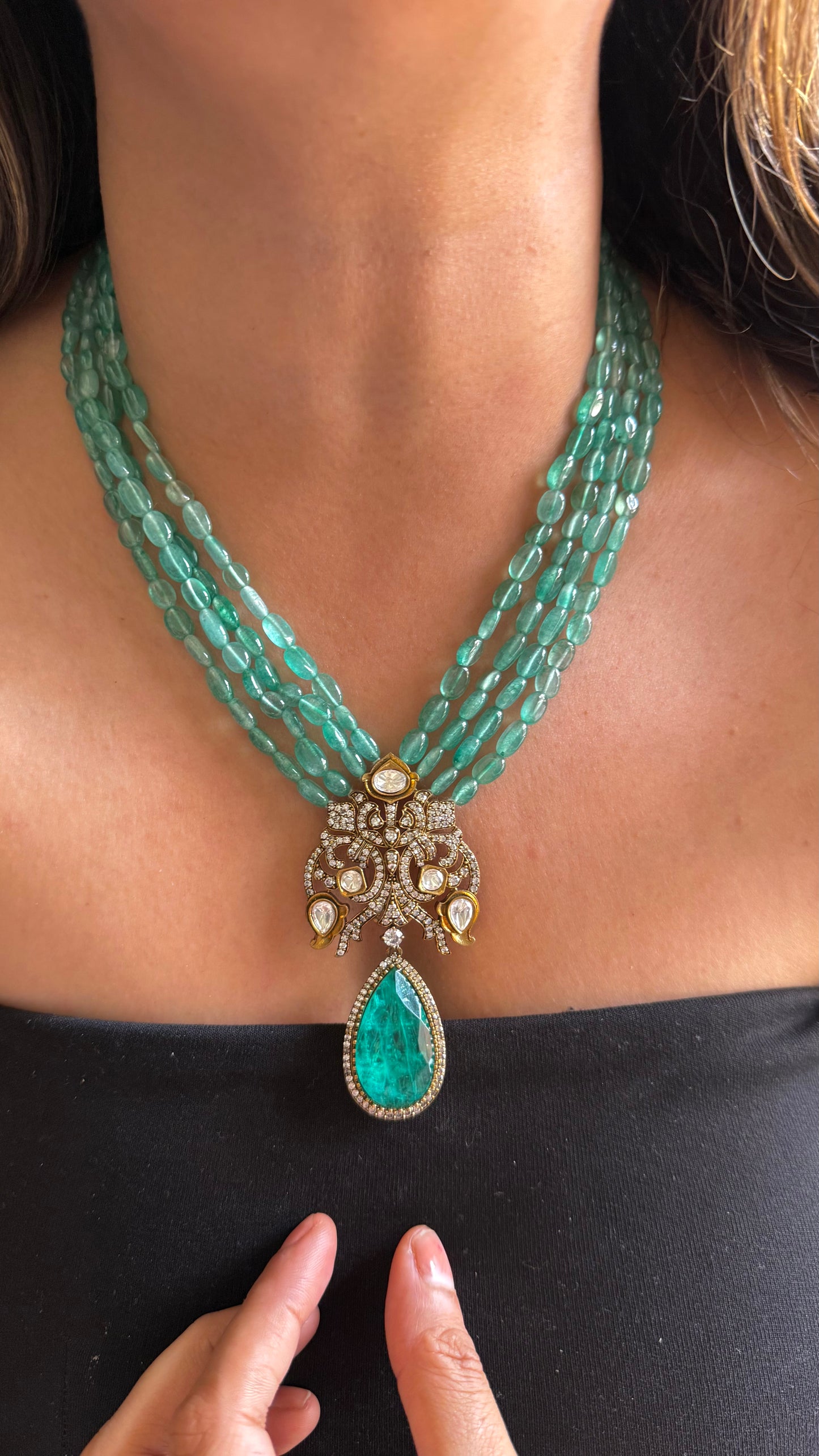 Mint Victorian doublet necklace