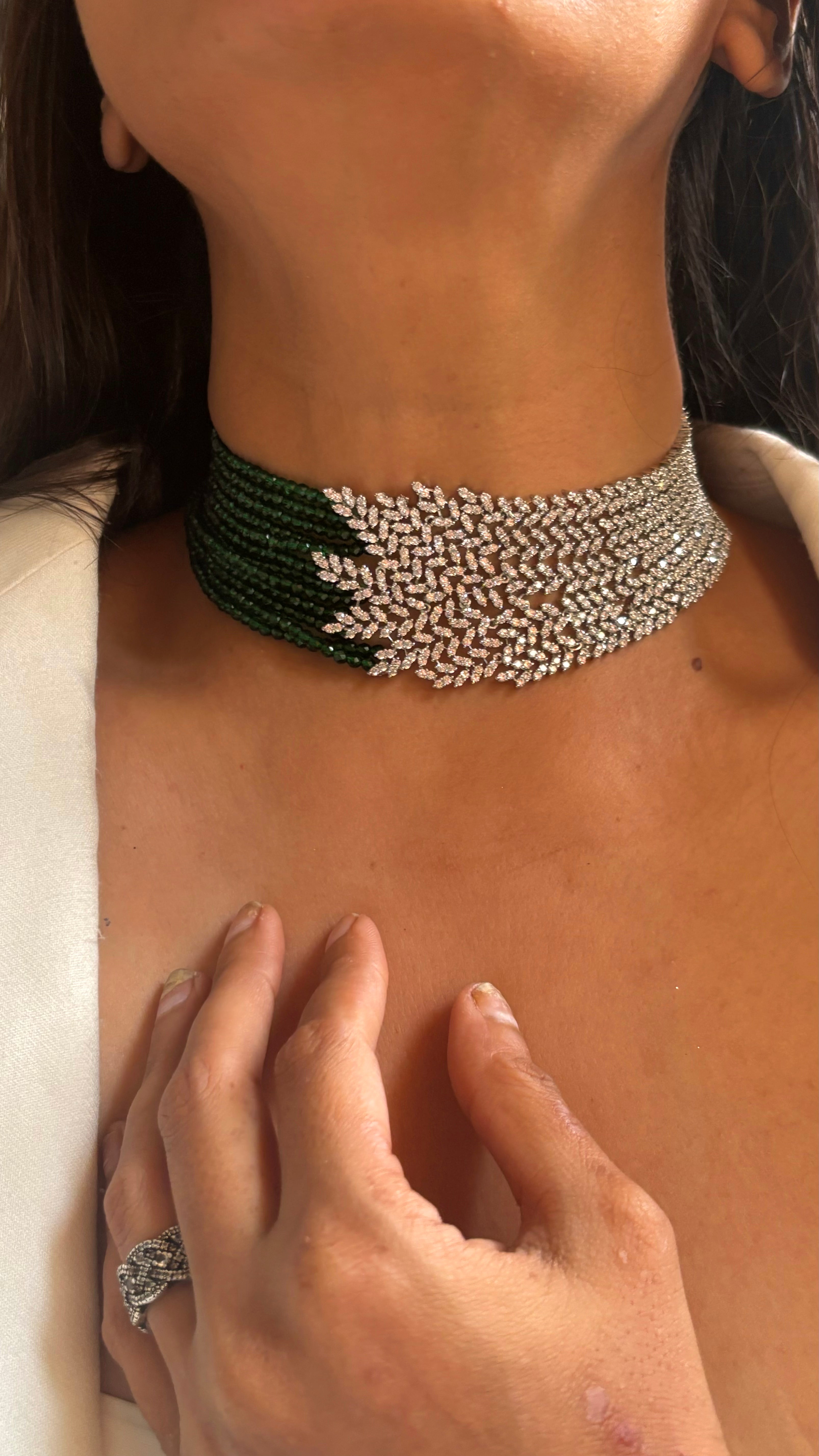 Emerald designer diamond choker