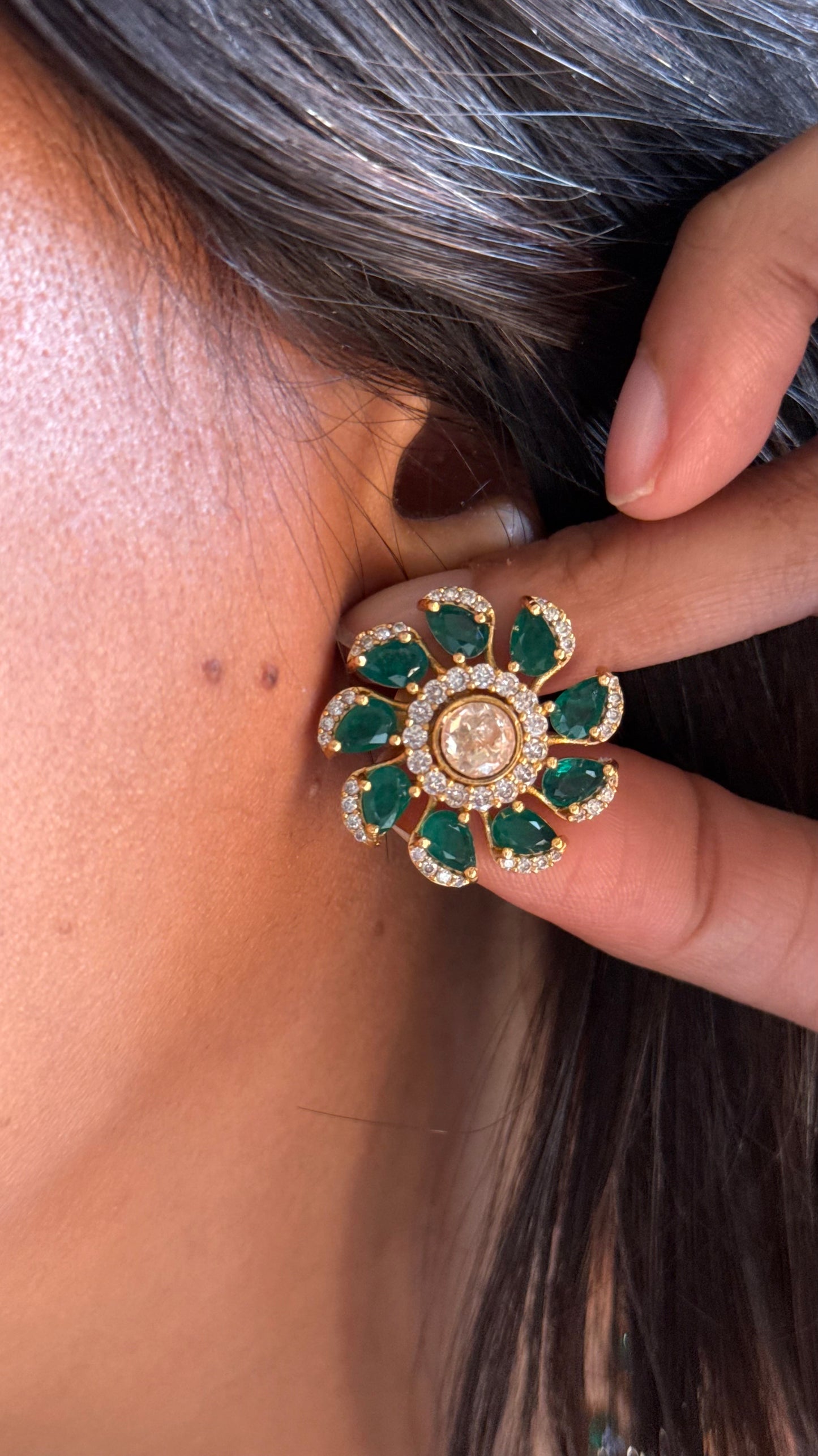 Emerald doublets moissanite collar Necklace