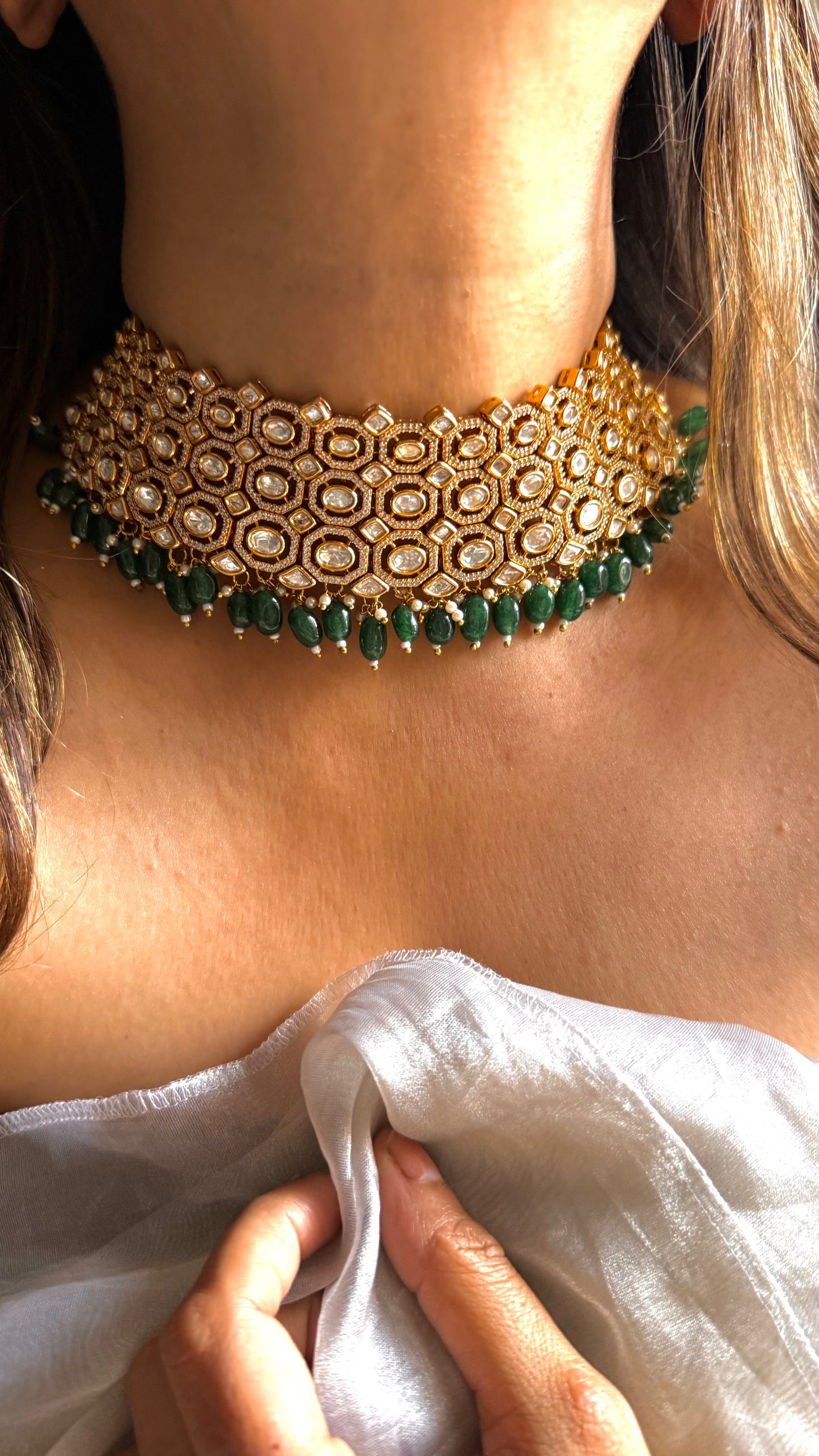 Polki Choker with emerald drop detailing