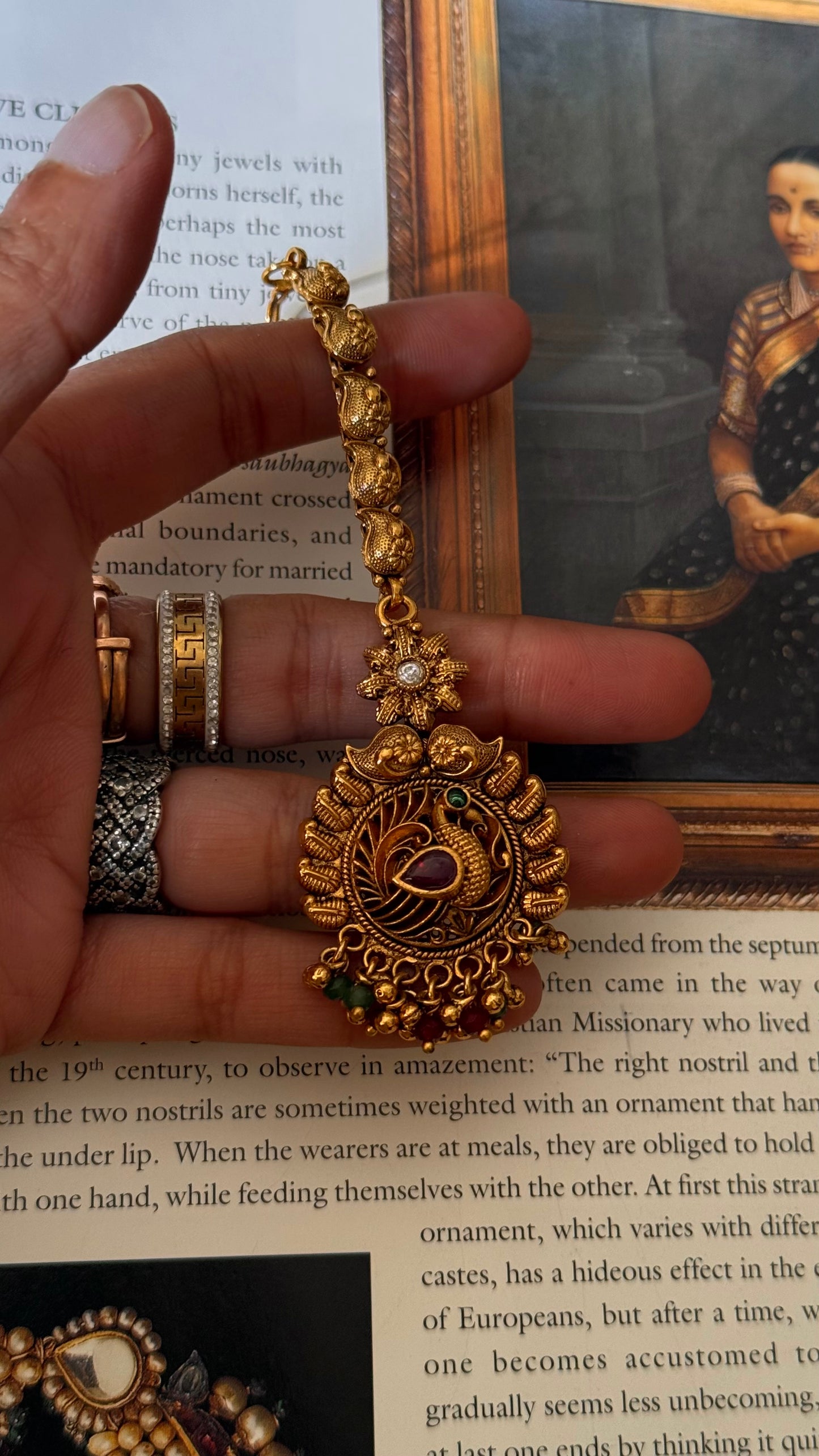 Dull gold Maangtikka